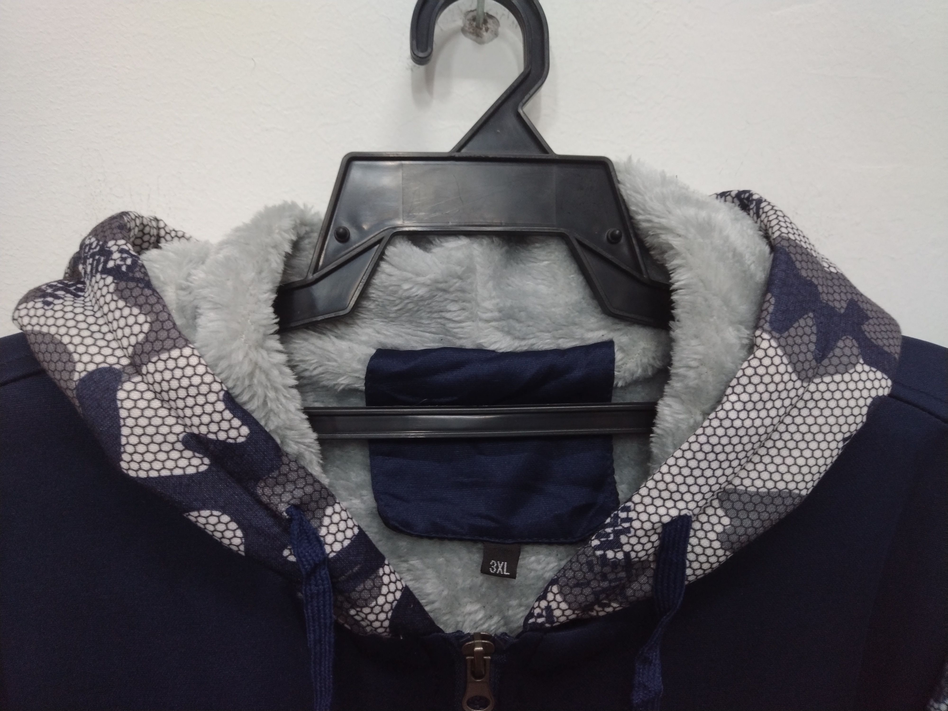 Other AWESOME DESIGN UNBRAND CAMOO VARSITY JACKET HOODIE Size US L / EU 52-54 / 3 - 8 Thumbnail