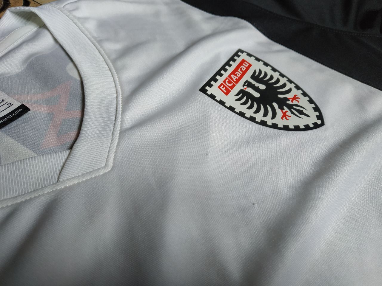 Nike Rare Nike FC Aarau 2014 Archive Jersey Swiss League Size L Size US L / EU 52-54 / 3 - 16 Thumbnail