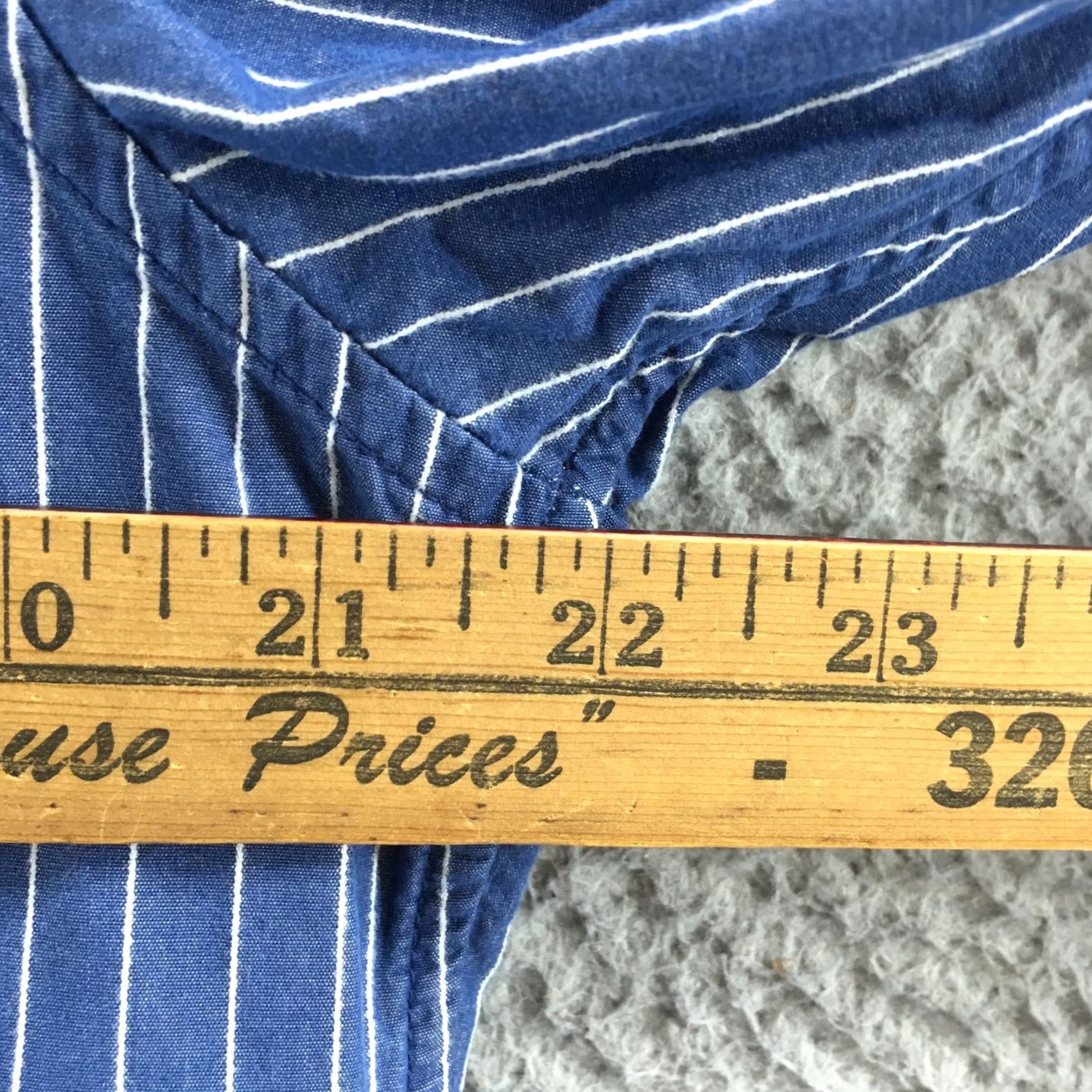 American Eagle Outfitters American Eagle Outfitters Button-Up Shirt Womens L Blue Striped Cotton Long Sleeve Size L / US 10 / IT 46 - 6 Thumbnail