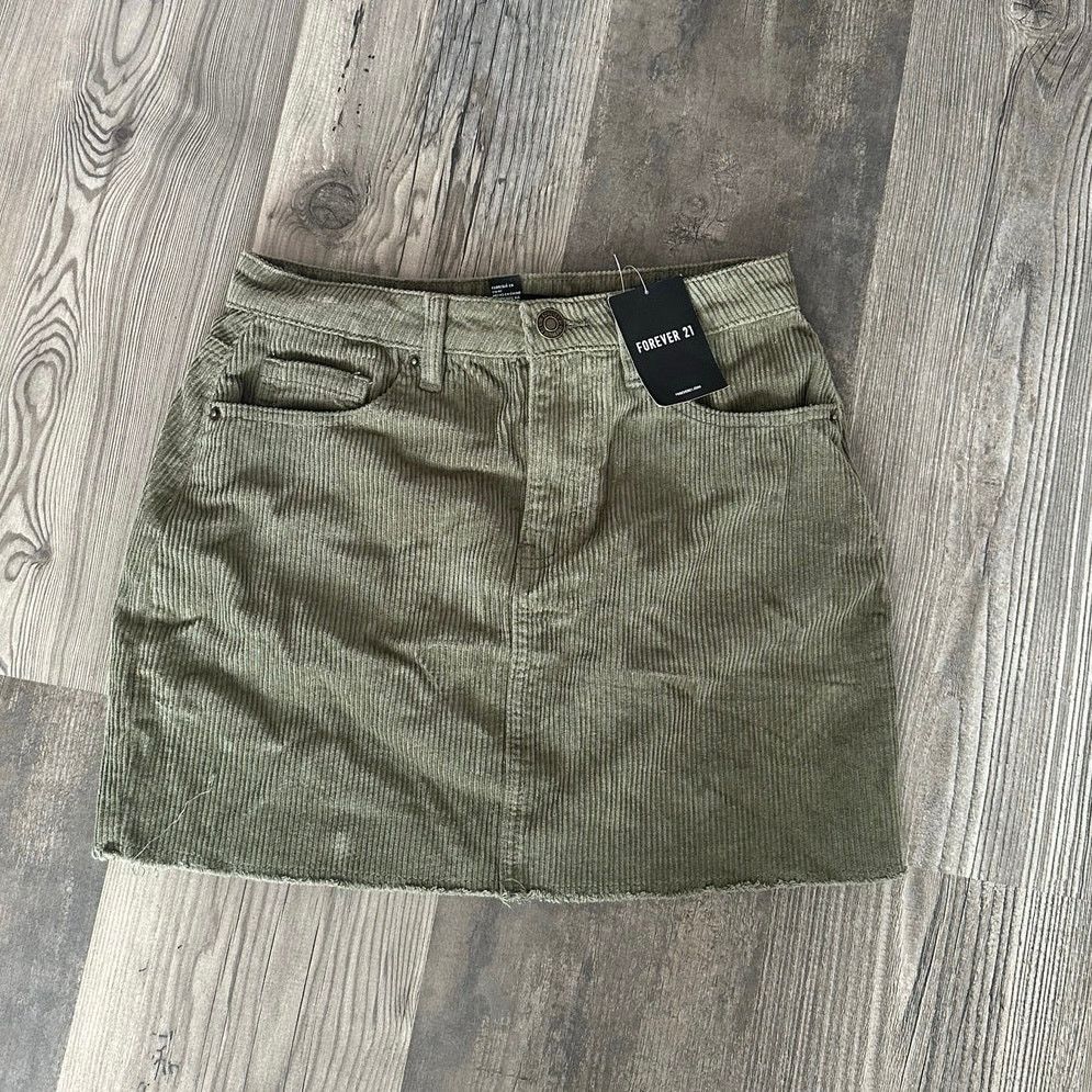 Forever 21 forever 21 green corduroy skirt Size 26" / US 2 / IT 38 - 1 Thumbnail