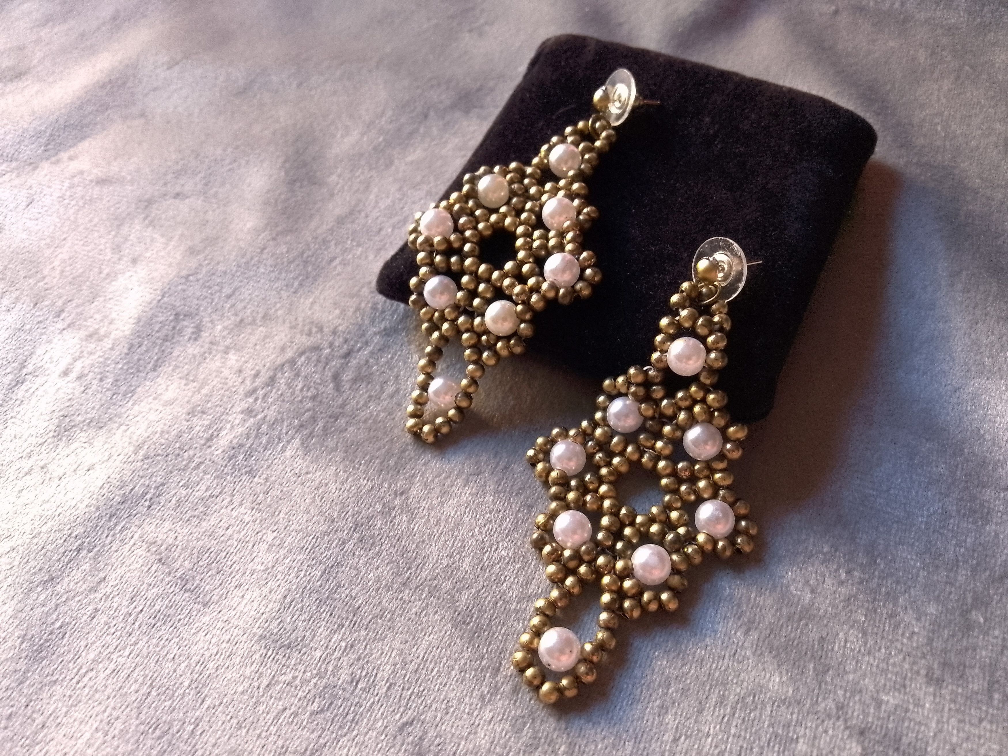 Handmade Earrings Vintage Antique Brass Pearls Long Flower Shape Size ONE SIZE - 4 Thumbnail