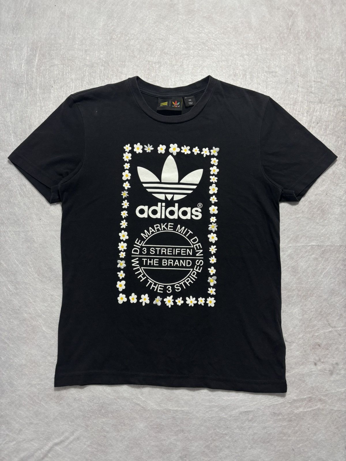 Adidas × Pharrell Adidas x Pharrell Williams Tshirt Size US M / EU 48-50 / 2 - 1 Thumbnail