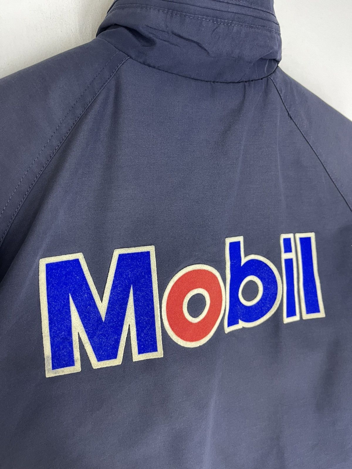 Formula 1 VINTAGE MOBIL F1 RACING LABEL Size US M / EU 48-50 / 2 - 3 Thumbnail