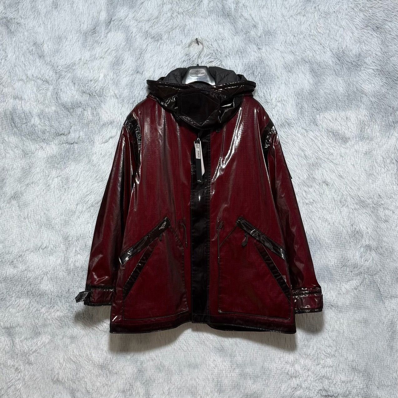 Stone Island Stone Island Red Designer Casual Size US L / EU 52-54 / 3 - 1 Thumbnail