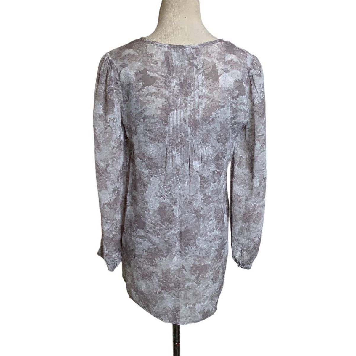 Joie Joie Gray Print Silk Chiffon Semi Sheer Tunic Blouse XS Size XS / US 0-2 / IT 36-38 - 3 Thumbnail