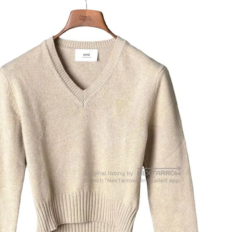 AMI AMI Brown Cashmere Cropped Sweater for Women . Size S / US 4 / IT 40 - 3 Thumbnail