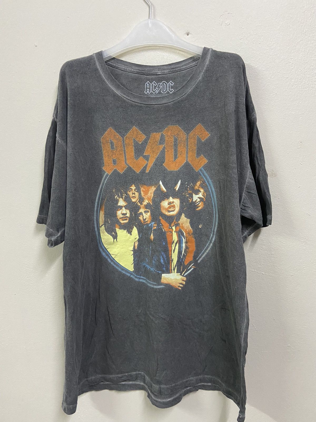AC/DC × Band Tees × Vintage Vintage AC/DC T-shirt Highway To He’ll Tour 79 Crew Y2K 90s Size US L / EU 52-54 / 3 - 1 Thumbnail