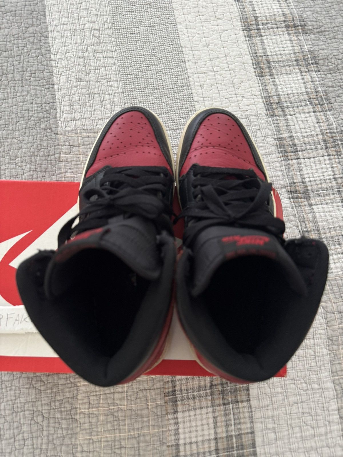 Jordan Brand Air Jordan 1 Retro High OG "Bred 2013" 8.5 Size US 8.5 / EU 41-42 - 11 Thumbnail