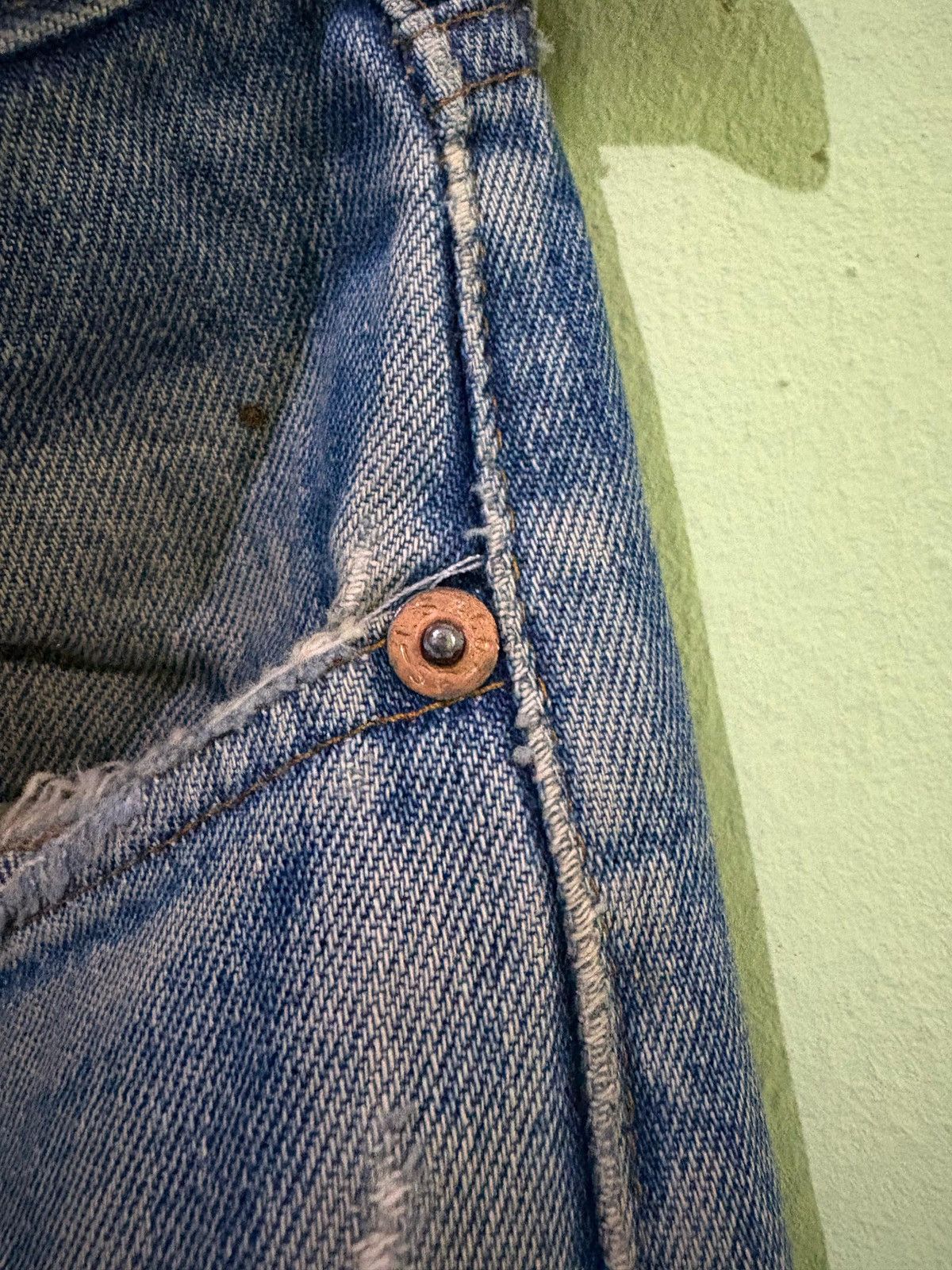Levi's × Levi's Vintage Clothing Vintage 501 Levis Distressed Denim Pant Size US 38 / EU 54 - 15 Thumbnail
