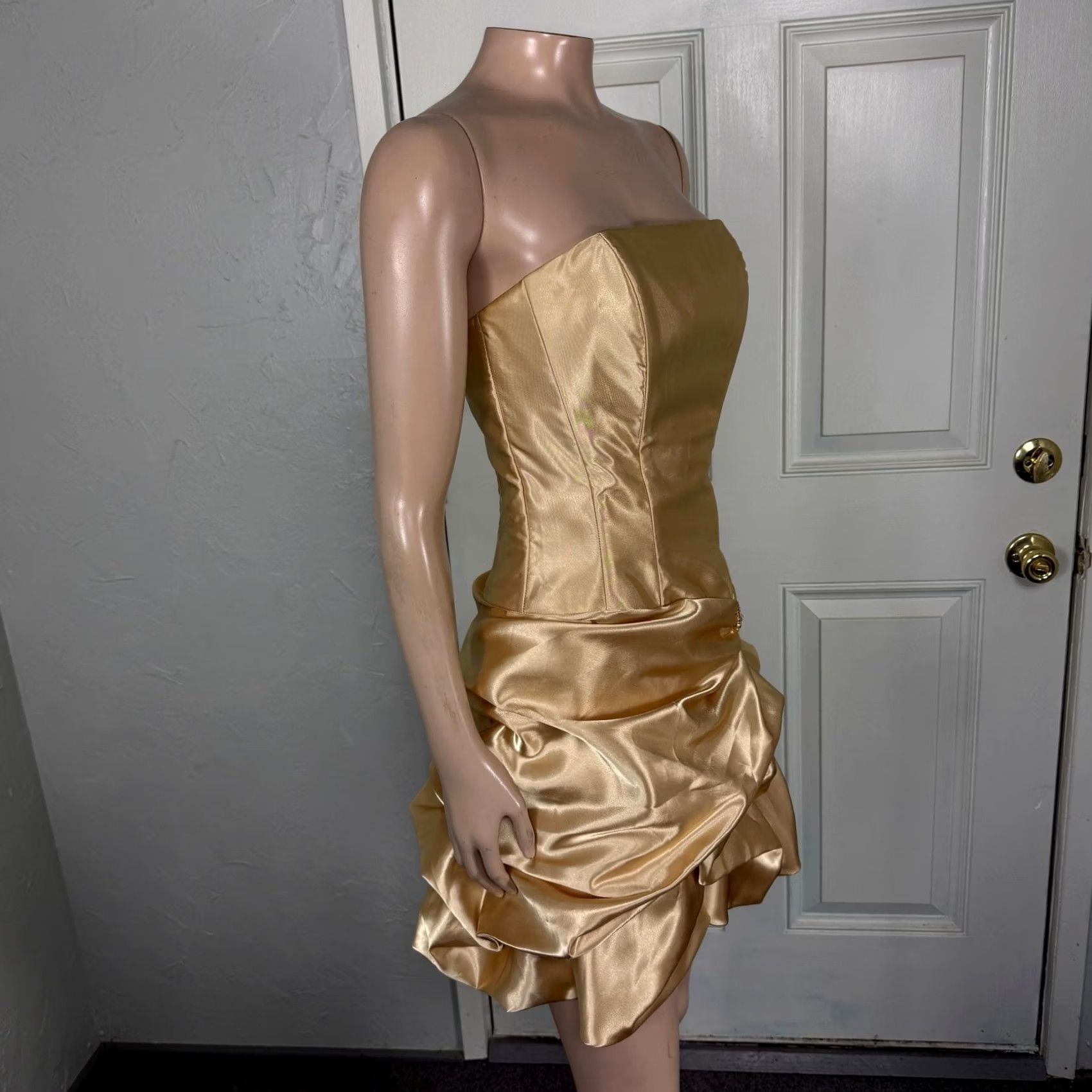 Jessica McClintock VINTAGE Jessica McClintock Dress Ball Gown XS Gold 1990s Party/Cocktail Strapless Mini 5/6 Size XS / US 0-2 / IT 36-38 - 6 Thumbnail