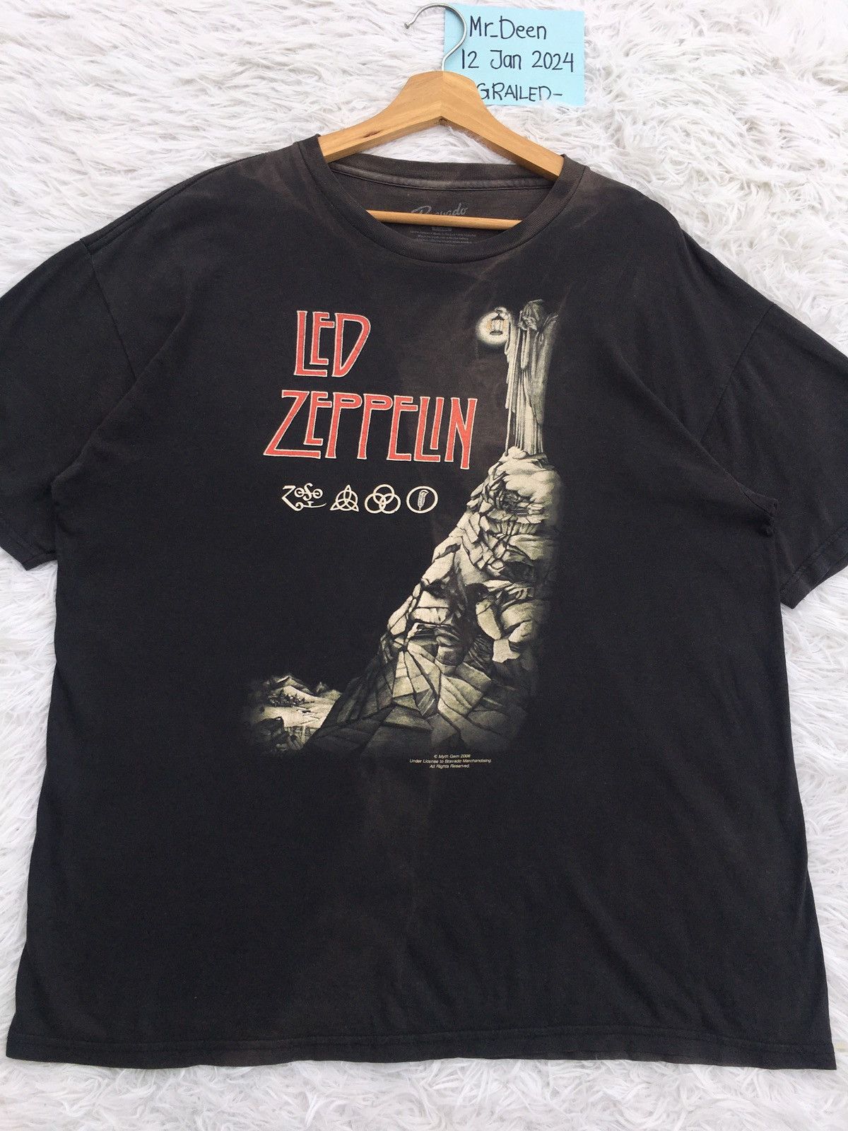Band Tees Rare Vintage Led Zeppelin Tshirt Size US XL / EU 56 / 4 - 5 Thumbnail
