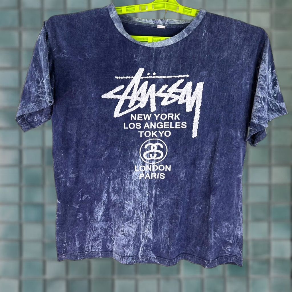 Vintage Stussy Shirt Men M Blue Purple 2 Sided Graphic Crew Neck 27in 22in Chest Cotton T-Shirt - Batman Bleach 90s Vibe? Size US M / EU 48-50 / 2 - 1 Thumbnail