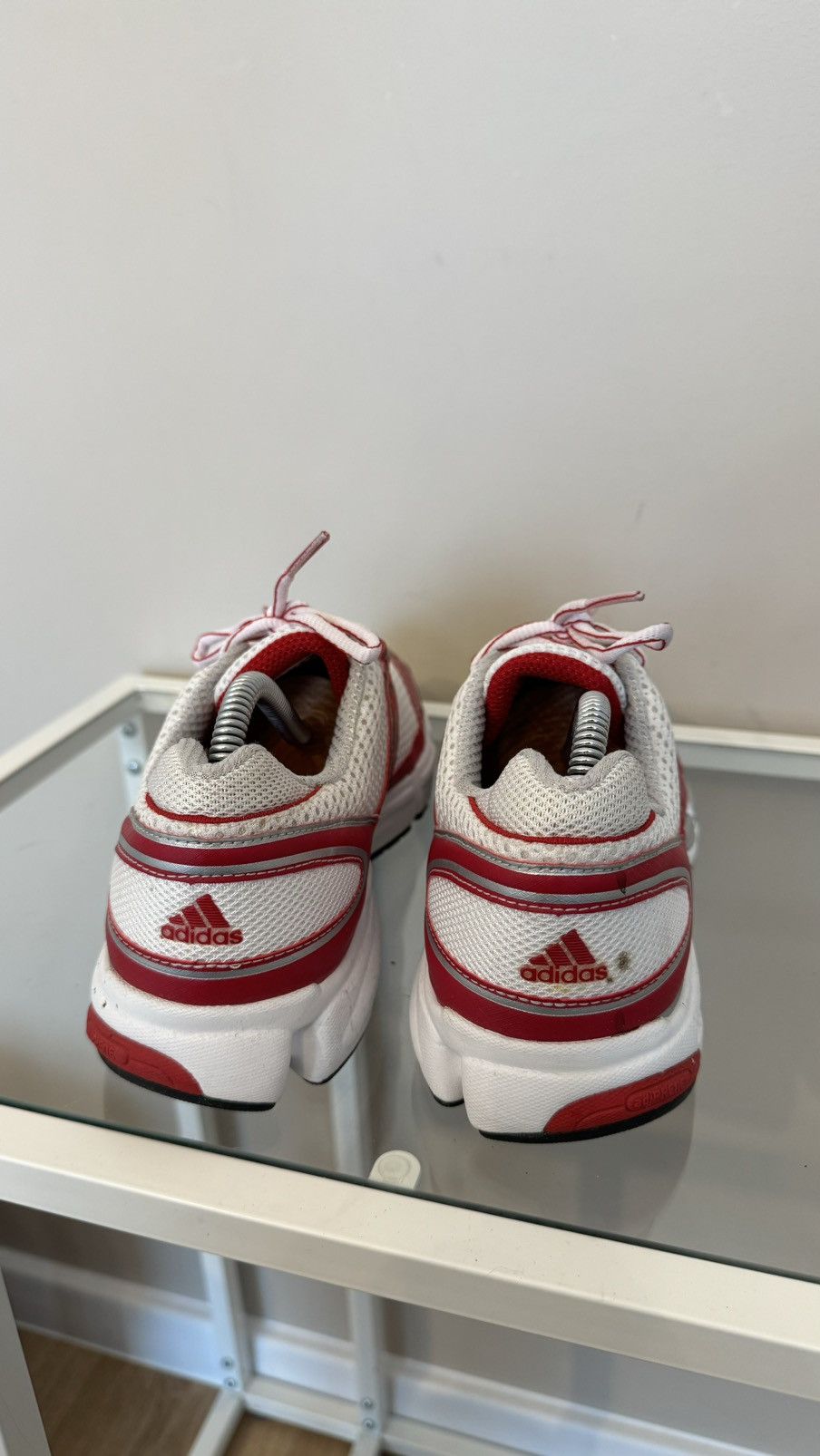Adidas × Vintage Adidas 2010 white red sneakers vintage 00s y2k shoes rare Size US 9 / EU 42 - 4 Thumbnail