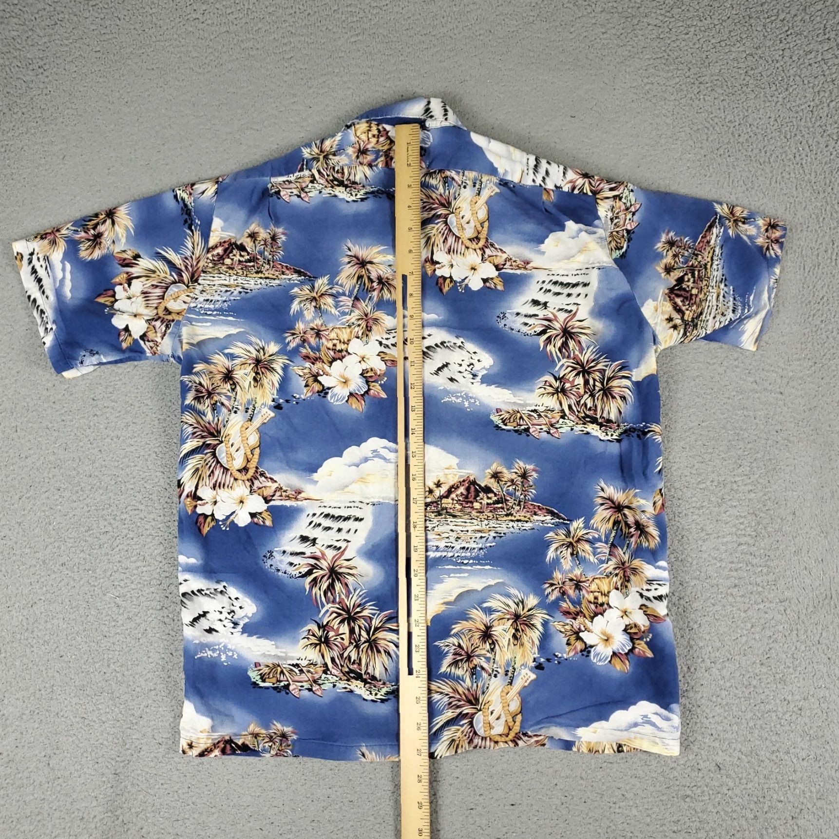 Hilo Hattie Vintage Hilo Hattie Men's Short Sleeve Button-Up Shirt Blue Floral Hawaiian Tropical 90s Size US M / EU 48-50 / 2 - 4 Thumbnail