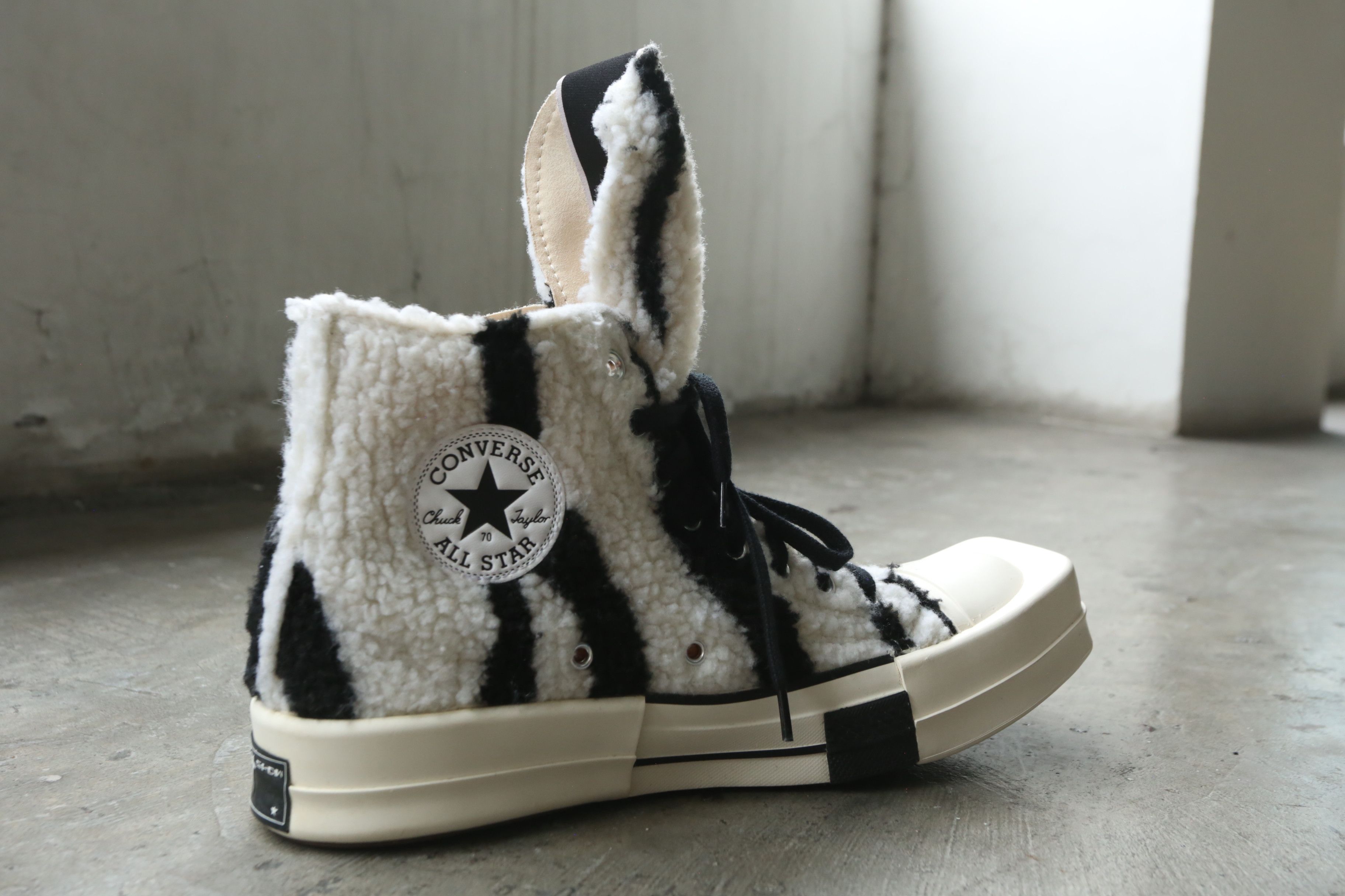 Converse × Rick Owens Drkshdw Rick Owens - S/S 23 - TURBODRK Chuck 70 Hi Size US 8.5 / EU 41-42 - 11 Thumbnail