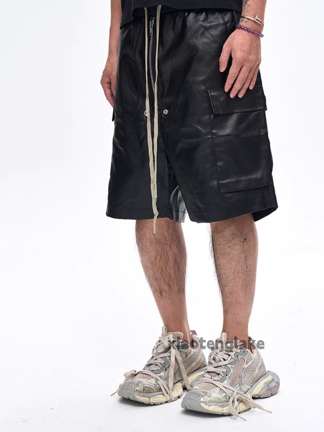 Vintage Xz wax coated loose baggy flared cargo hiphop shorts Size US 36 / EU 52 - 1 Thumbnail