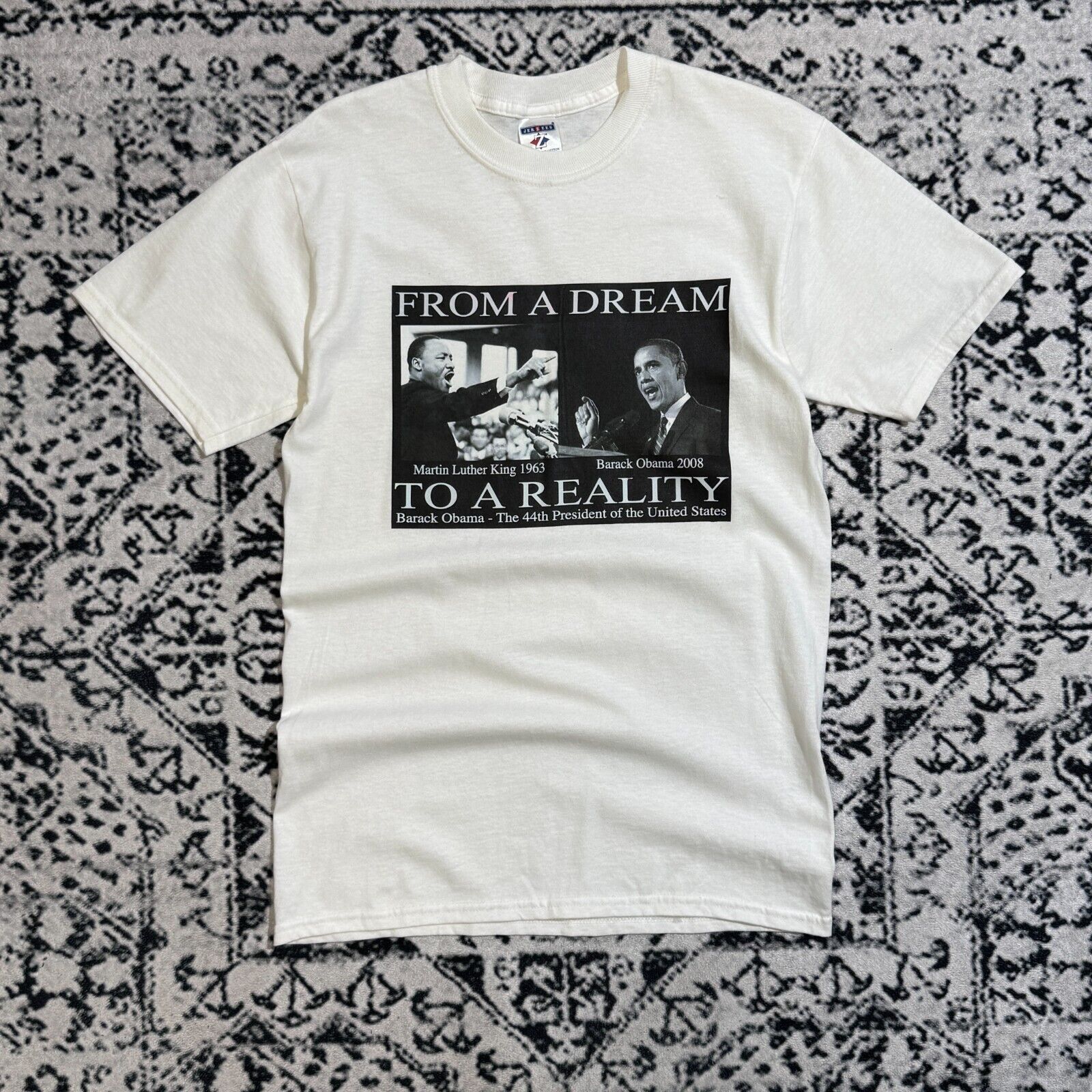 Vintage Vintage White Cotton T-Shirt Size S Martin Luther King Obama Size US S / EU 44-46 / 1 - 1 Thumbnail