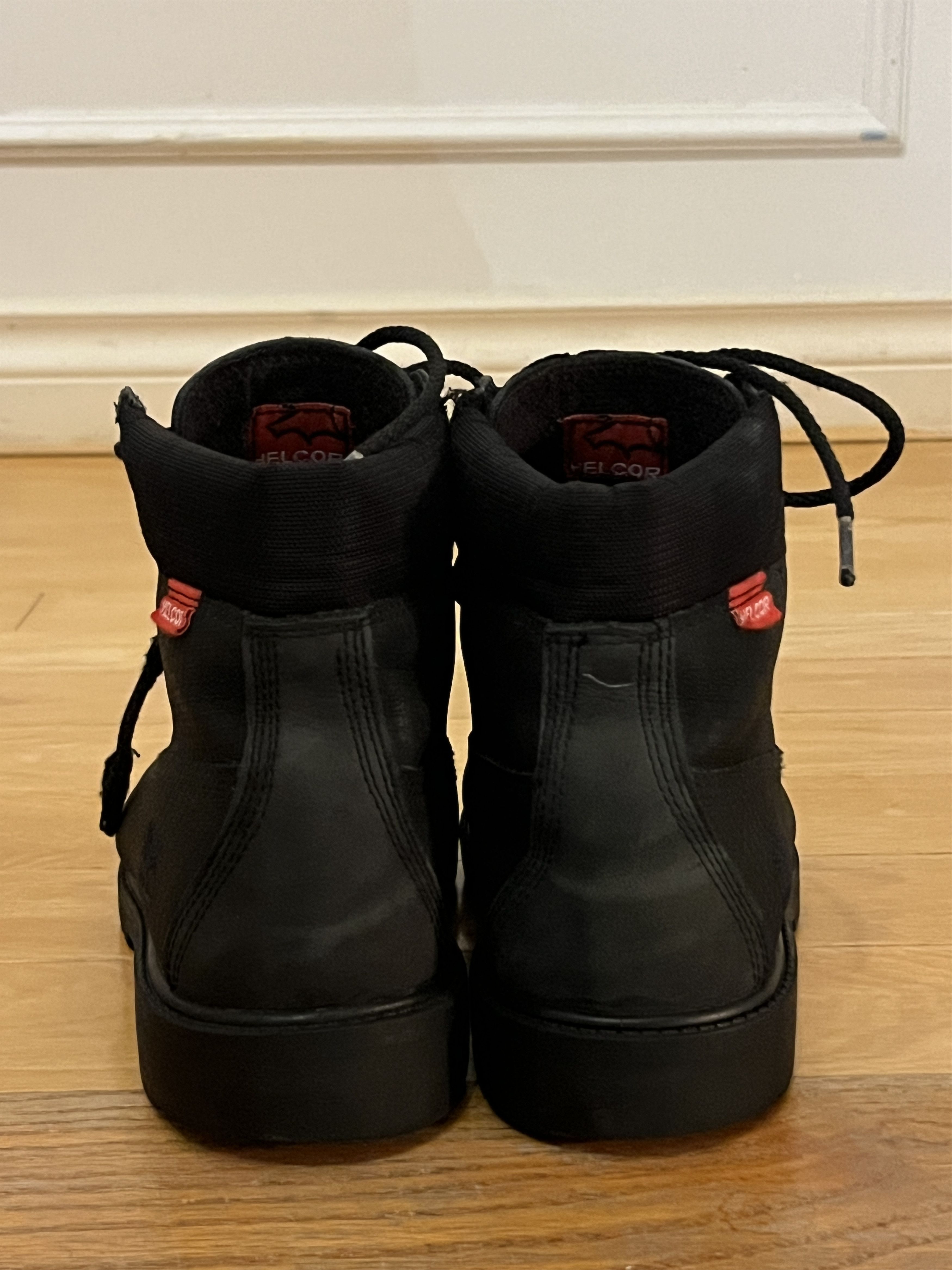 Timberland Timberland 6 Inch Premium Boots Black US7 Women/US5.5 Men Size US 7 / IT 37 - 6 Thumbnail