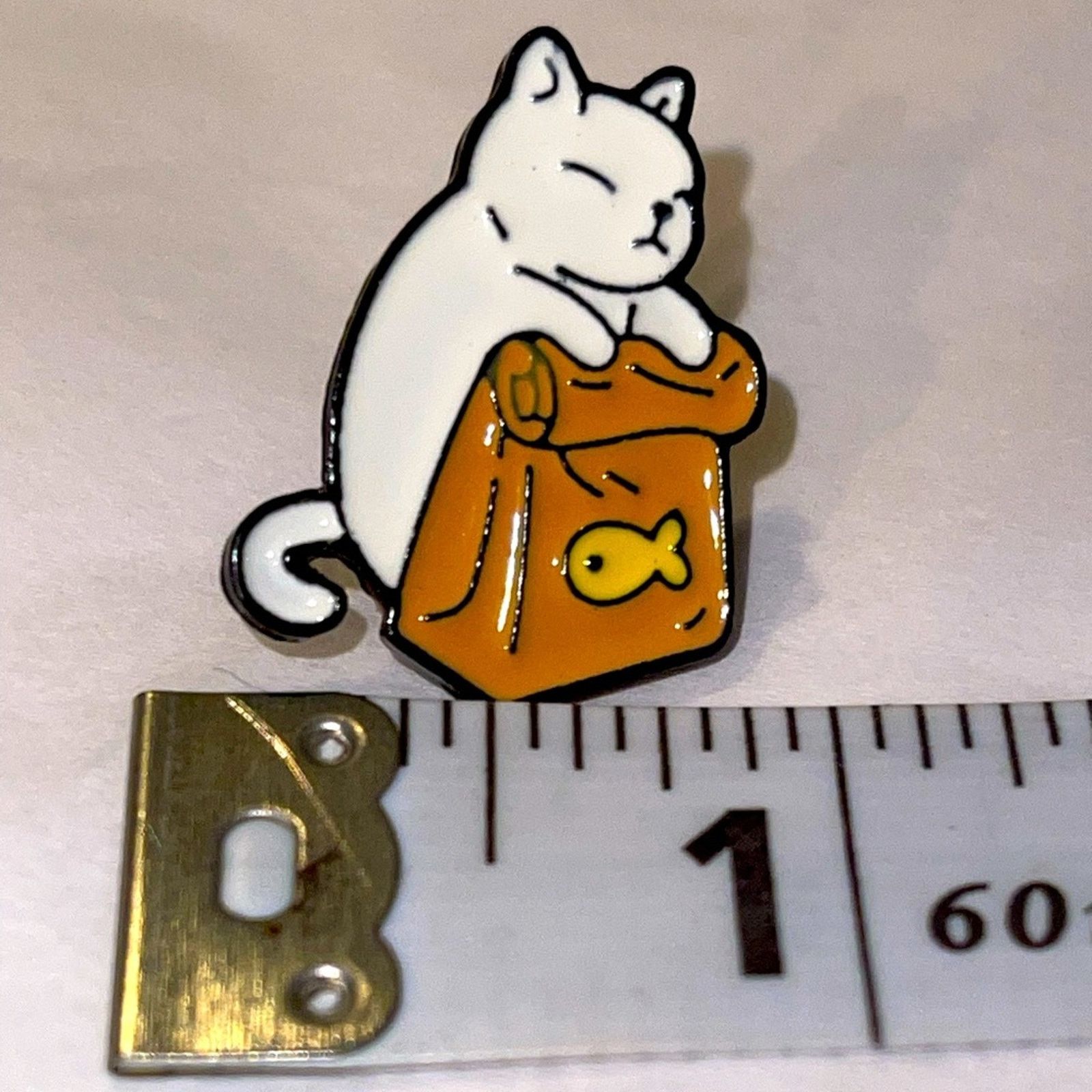 Other Cat Kitten with Bag of Fish Pin Brooch Size ONE SIZE - 1 Preview