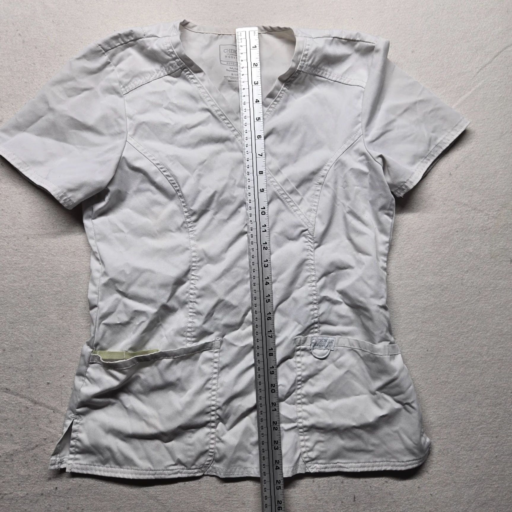 Cherokee VINTAGE Cherokee Workwear Professional V-Neck Shirt White Women's Size S Size S / US 4 / IT 40 - 6 Thumbnail