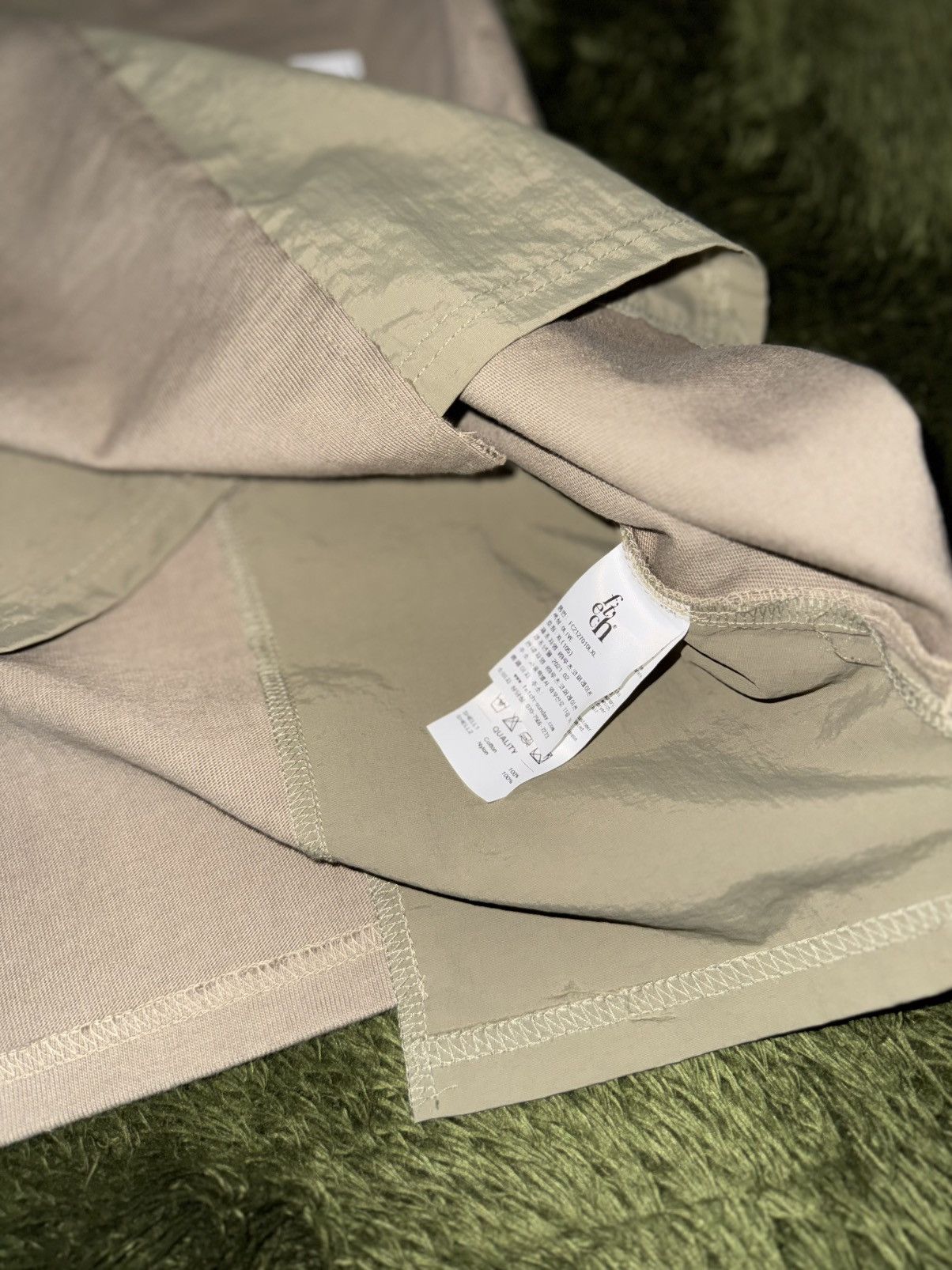 Japanese Brand [XL] Fetch Sunday Panel Embroidered Logo T-Shirt Beige Size US XL / EU 56 / 4 - 7 Thumbnail