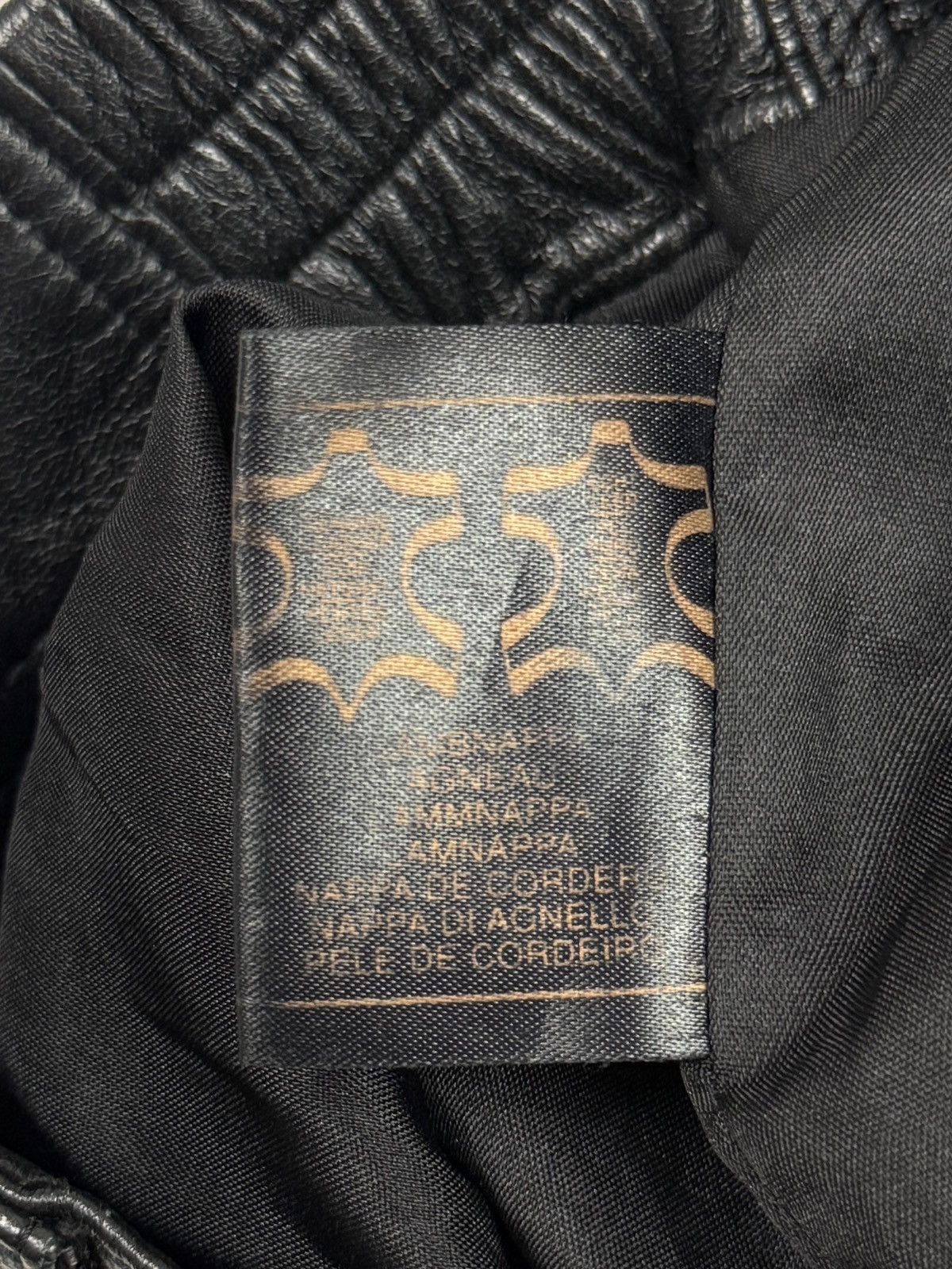 C&A 1990’s Vintage C&A Black Leather High Rise Bermuda Shorts Size 26" / US 2 / IT 38 - 9 Thumbnail