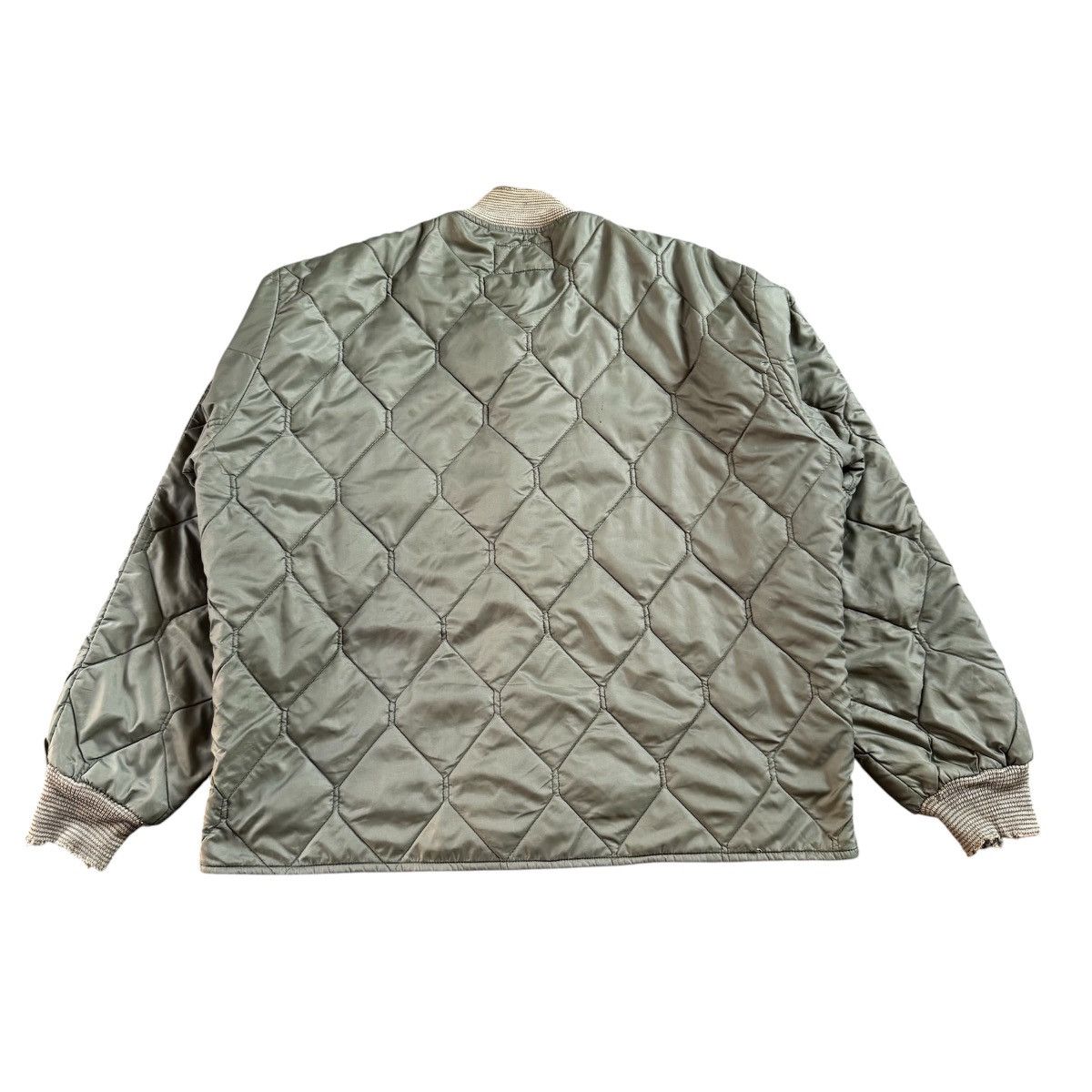Vintage VTG 1964 US Air Force CWU-9/P Quilted Flying Jacket Liner Size US L / EU 52-54 / 3 - 6 Thumbnail