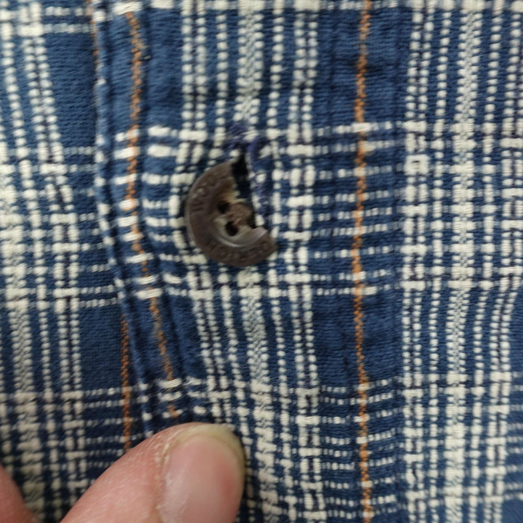 Vintage VINTAGE Woolrich Shirt Mens XL Blue Plaid Dark Denim Button-Up Long Sleeve Work Size US XL / EU 56 / 4 - 4 Thumbnail