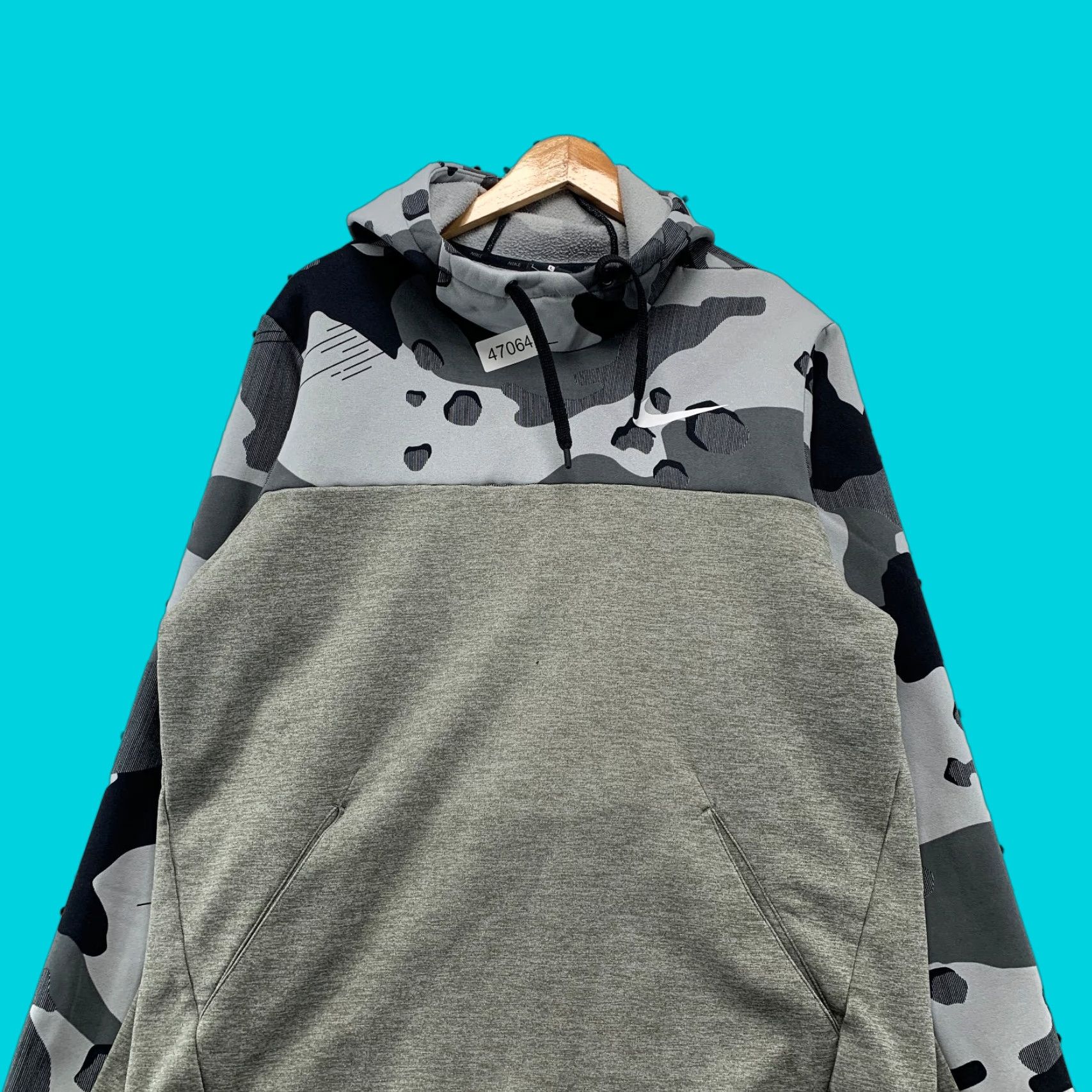 Nike Nike Camo Hoodie Sweatshirt Mens Large Gray Dri-Fit Camo Fleece Pullover Size US L / EU 52-54 / 3 - 1 Thumbnail