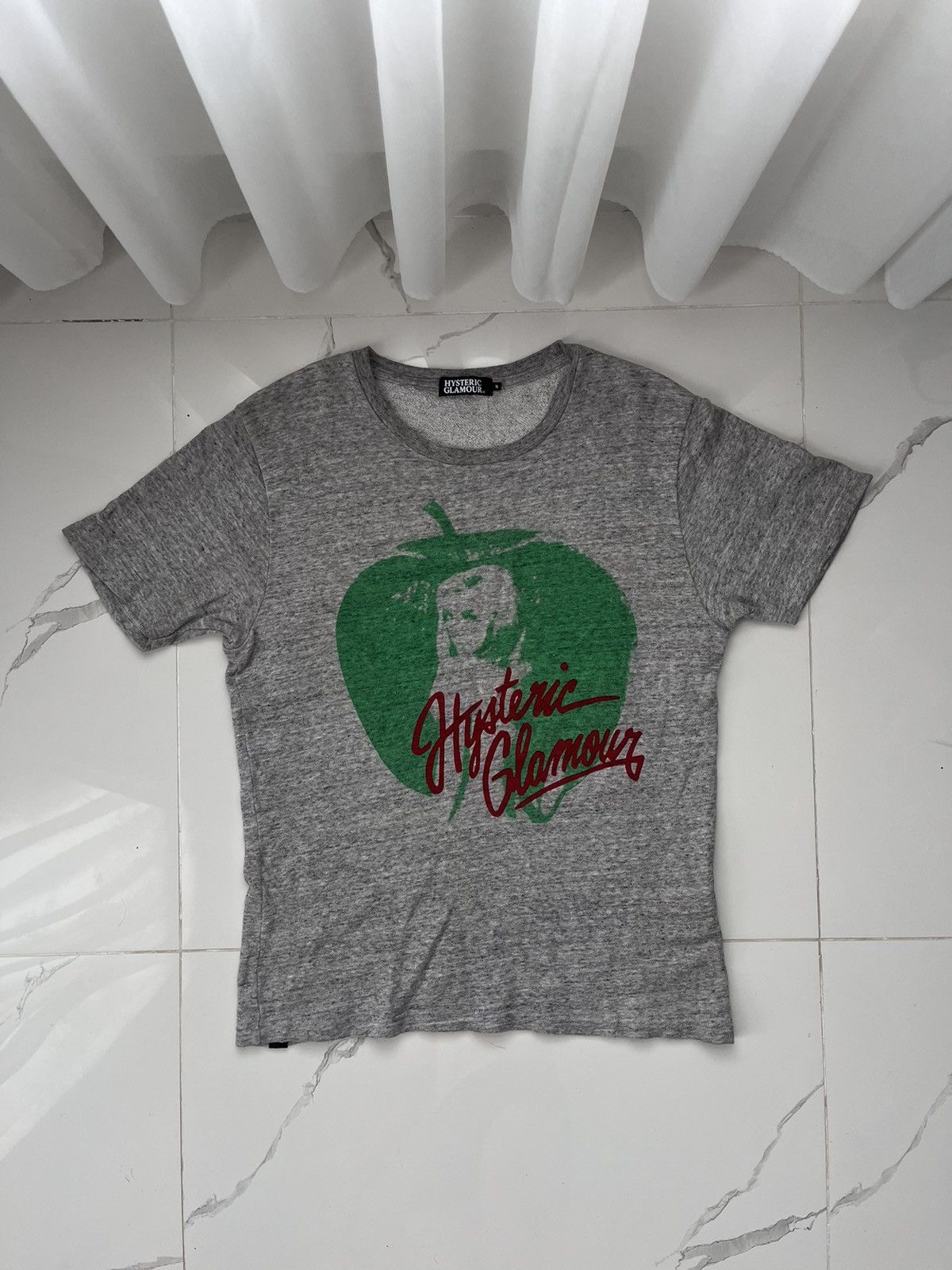 Hysteric Glamour HYSTERIC GLAMOUR APPLE BAD GIRL LOGO Y2K VINTAGE TEE Size US S / EU 44-46 / 1 - 1 Thumbnail