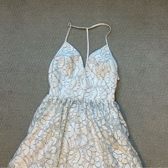 NBD NBD Revolve Women’s Lace Dress White Black Open Back Romper Size XS / US 0-2 / IT 36-38 - 3 Thumbnail