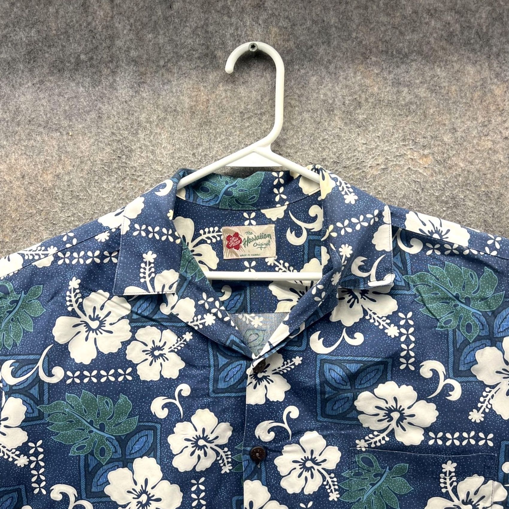 Hilo Hattie Hilo Hattie Shirt Mens Large Blue Hawaiian Camp Button Front Made In Hawaii Size US L / EU 52-54 / 3 - 6 Thumbnail