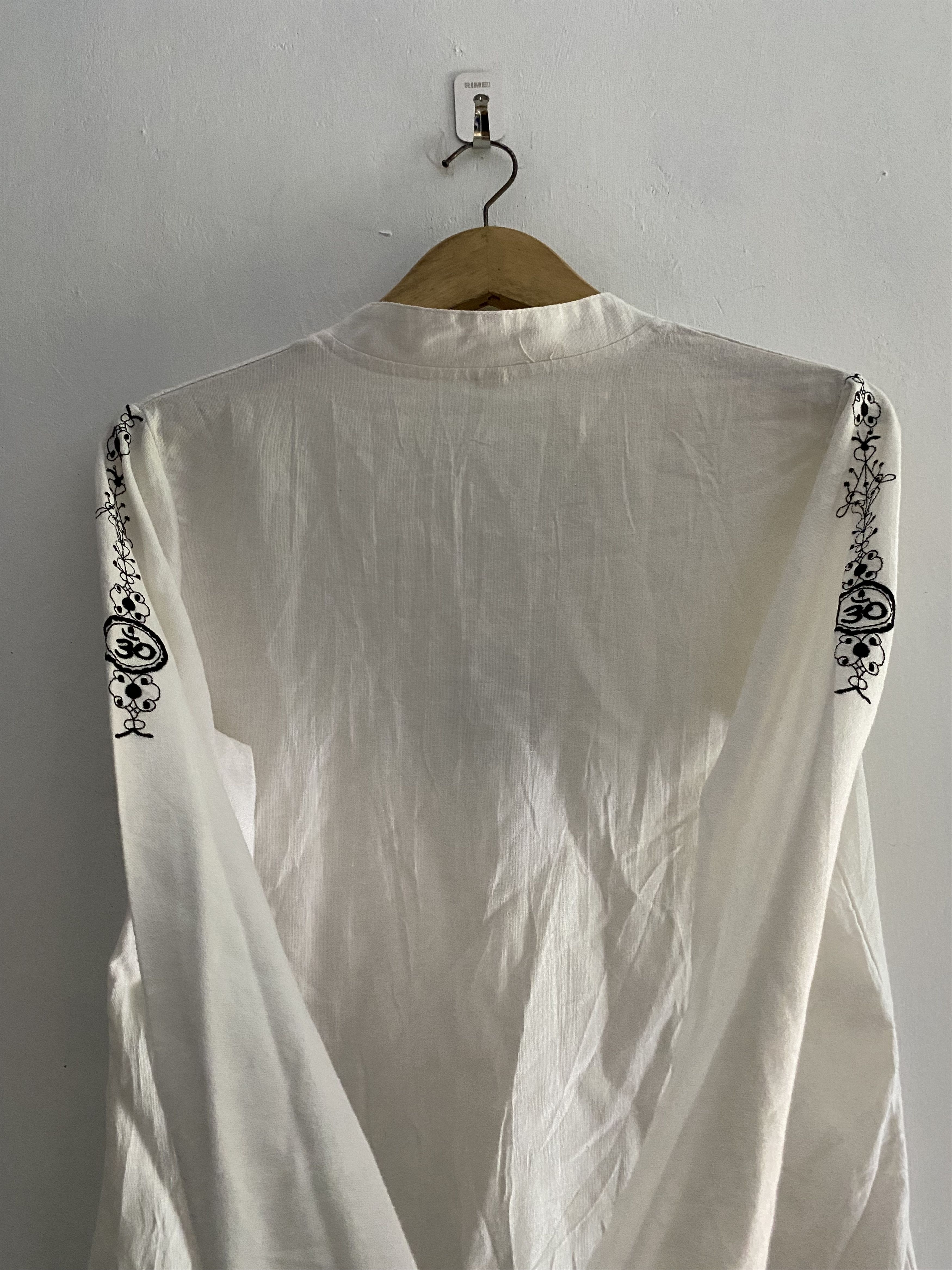 Japanese Brand Indian style longsleeve tshirts Size US M / EU 48-50 / 2 - 4 Thumbnail
