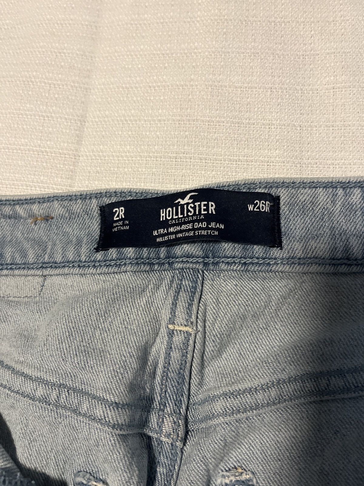 Hollister Women's Ultra High- Rise Dad Jeans Size 26" / US 2 / IT 38 - 3 Thumbnail
