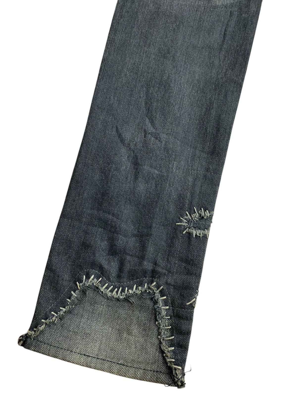 Japanese Brand Ego Tripping Japan Kurt Slim Fit Distressed Denim Size US 31 - 16 Thumbnail