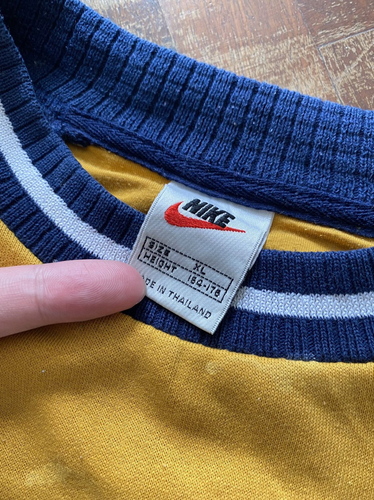 Vintage Nike Spell Out Swoosh Sweatshirt Crewneck Sweater