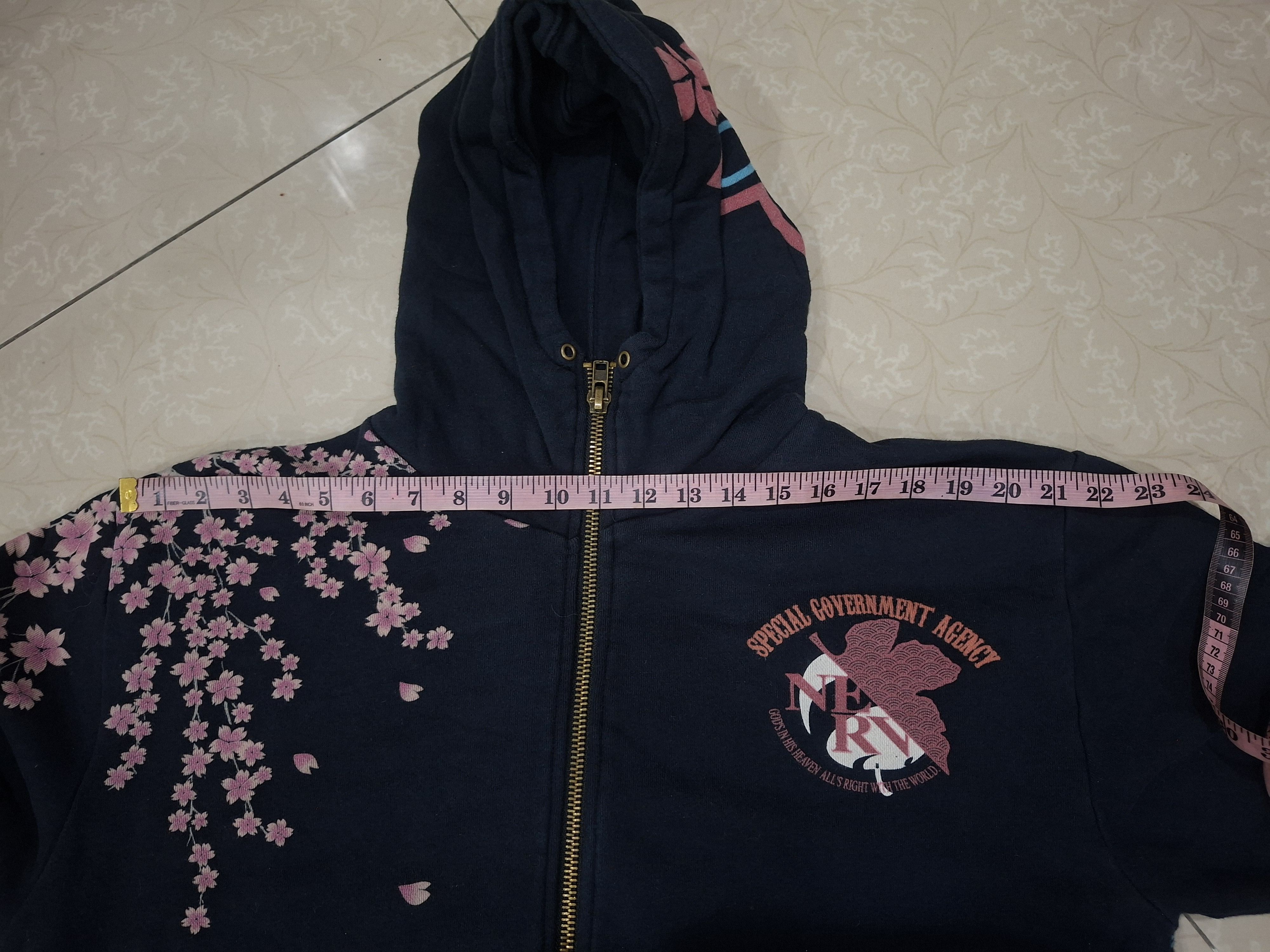 Japanese Brand Japanese brand X Oriental brand Size US XL / EU 56 / 4 - 16 Thumbnail