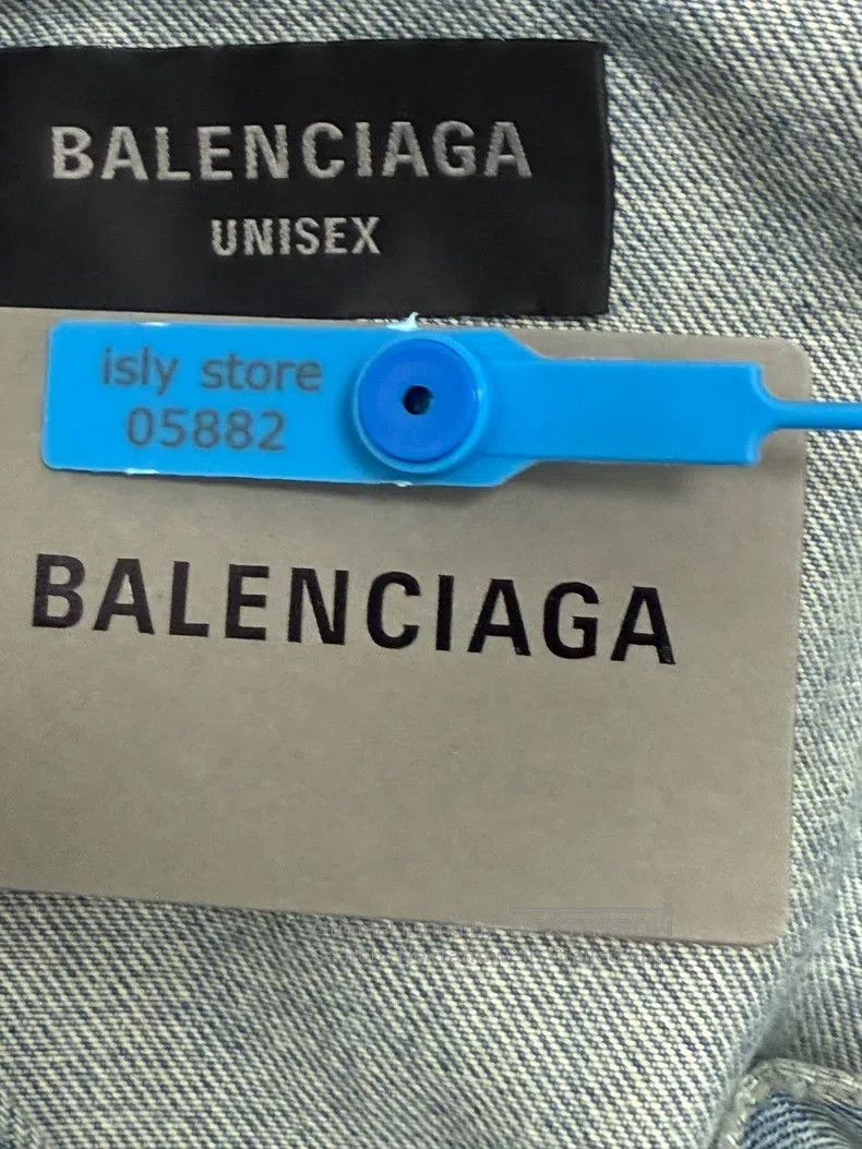 Balenciaga Balenciaga Graffiti Printed Hooded Denim Jacket Size US L / EU 52-54 / 3 - 4 Thumbnail