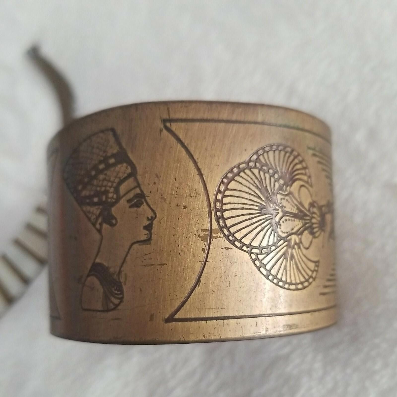 The Unbranded Brand Vtg Brass Tribal Necklace and Queen Nefertiti Cuff Bracelet Size ONE SIZE - 2 Thumbnail