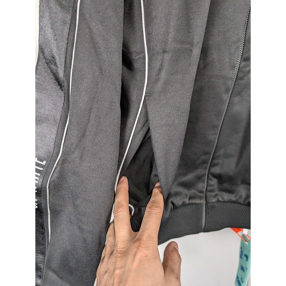 Off-White o1rshd1 Knit Tape Track Jacket in Black Size US XL / EU 56 / 4 - 9 Thumbnail