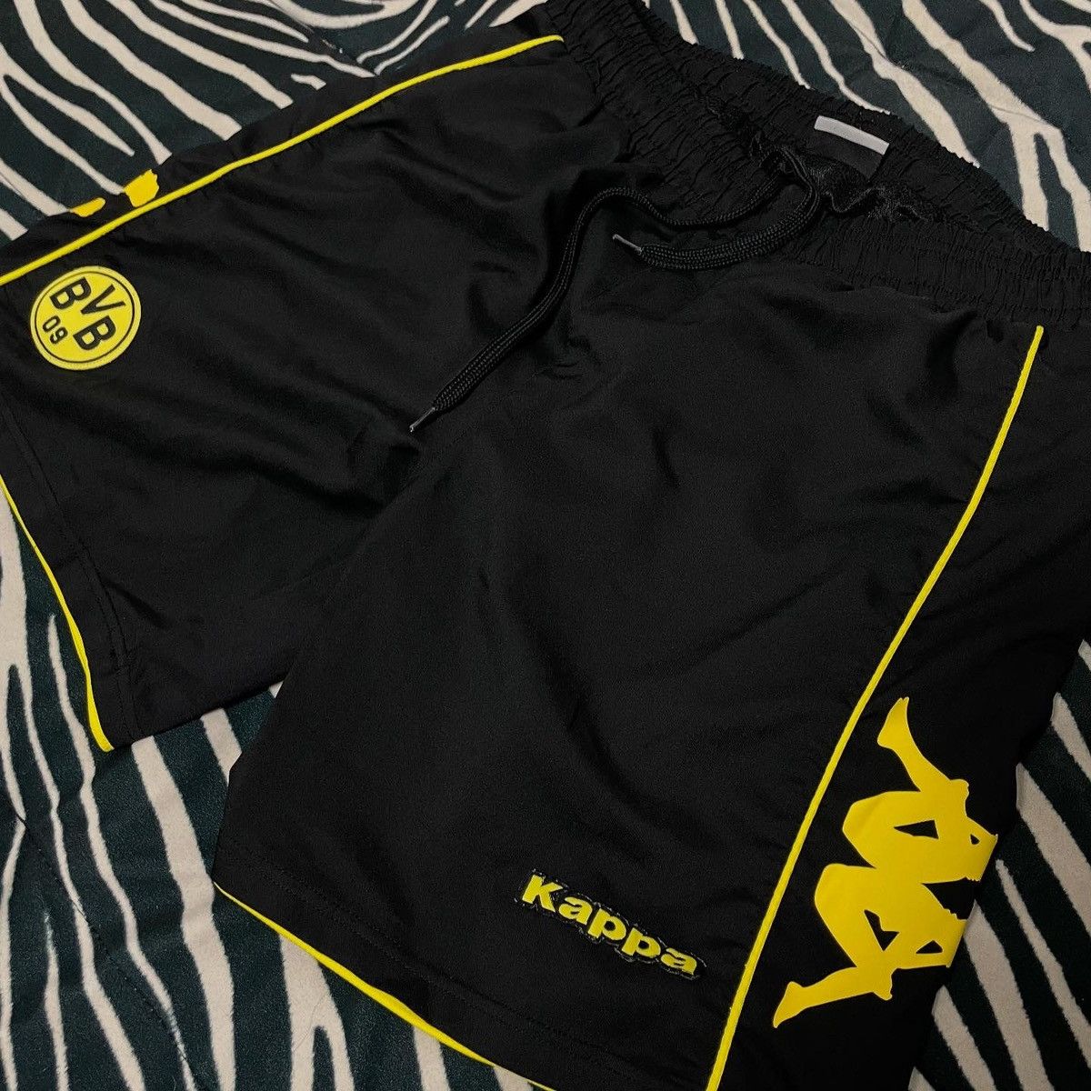 Kappa Shorts Borussia dortmund vintage black kappa Size US 34 / EU 50 - 4 Thumbnail