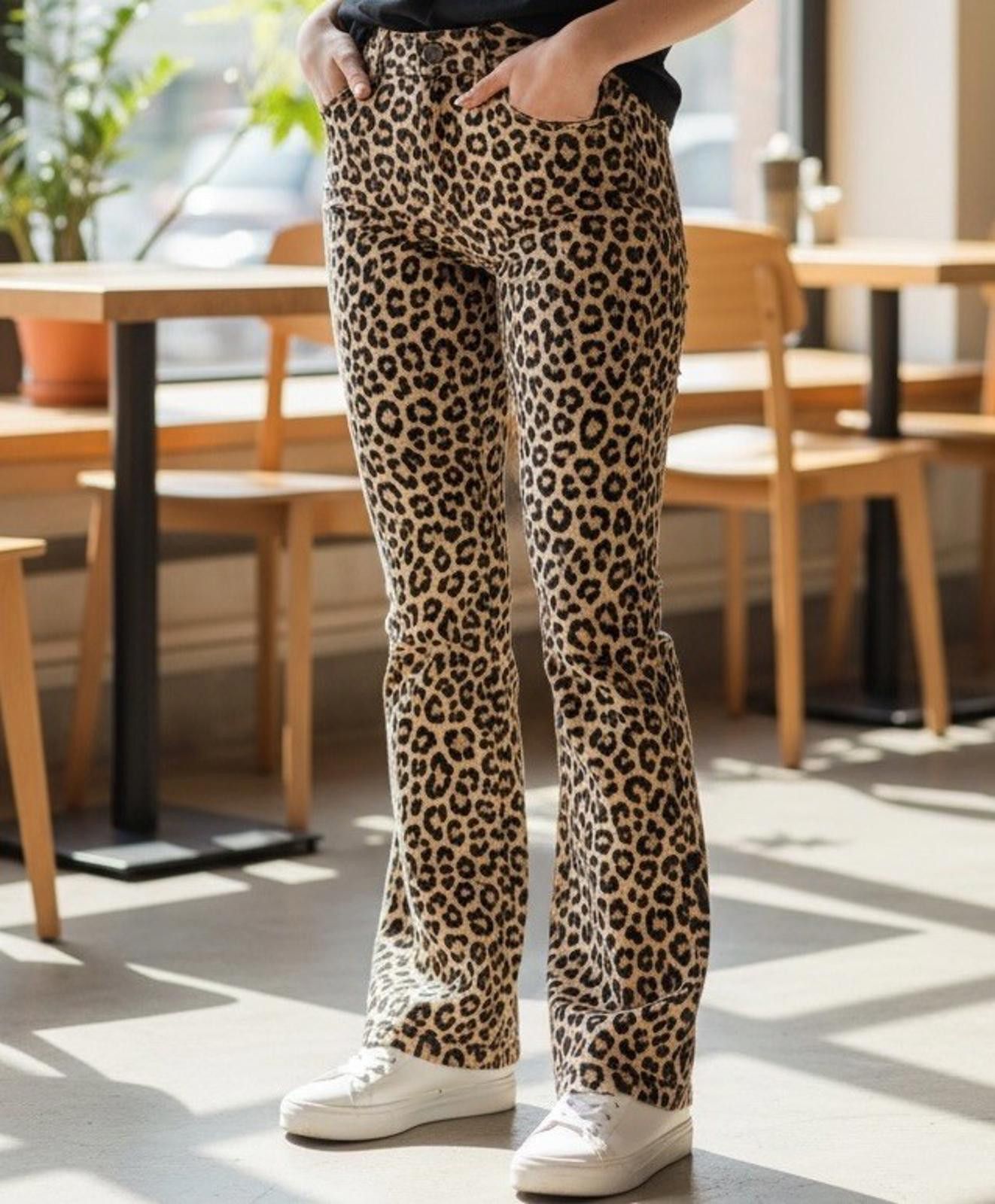 Other Y2K I.L.U. Leopard Print Flare Pants Low Rise Stretch 7 Size 28" / US 6 / IT 42 - 1 Thumbnail