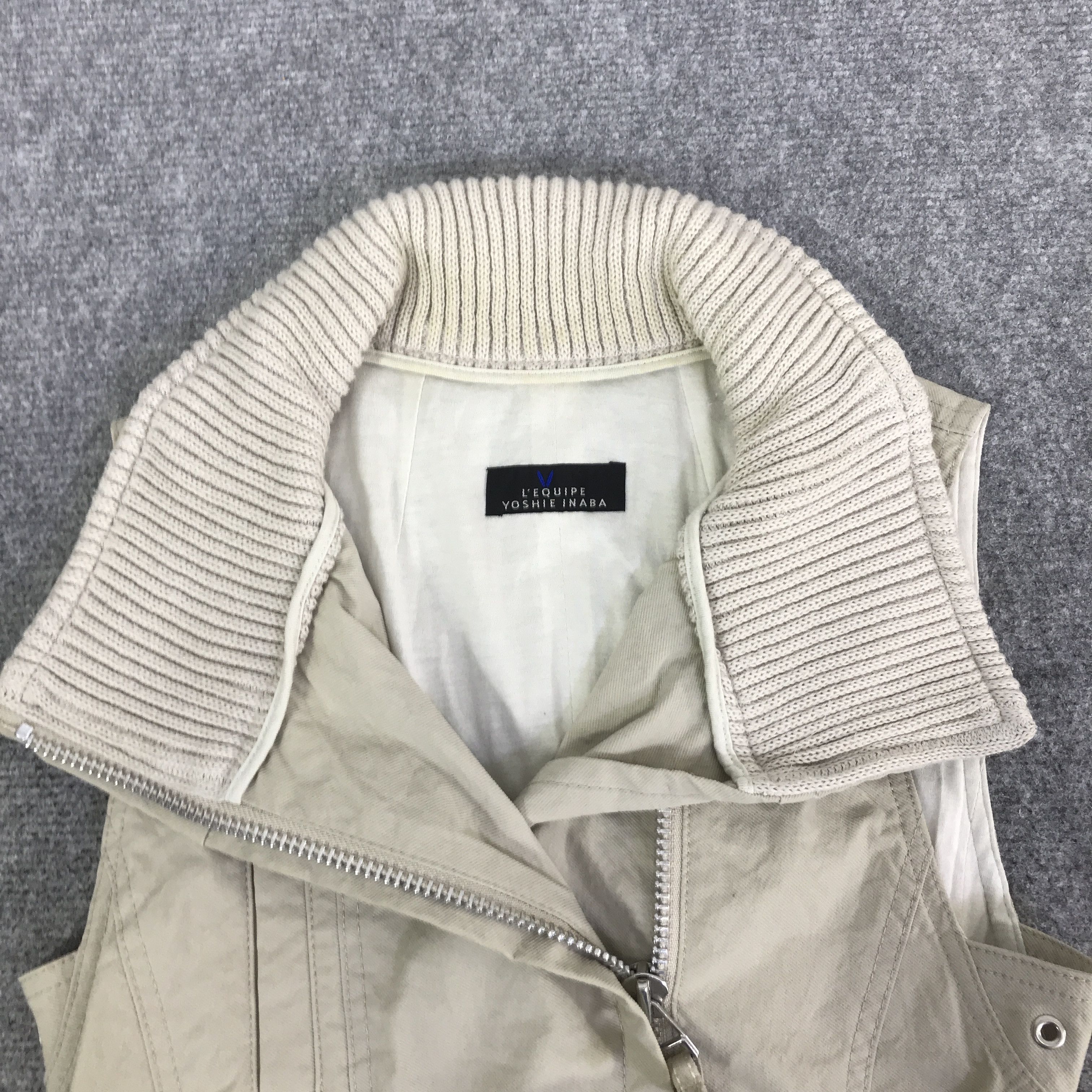 yoshie inaba YOSHIE INABA RARE DESIGN VEST K108B22 Size US XS / EU 42 / 0 - 5 Thumbnail