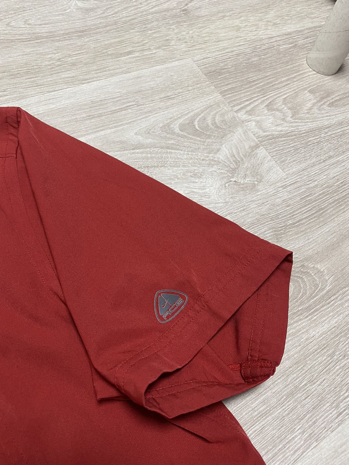 Nike ACG Vintage Nike ACG nylon shirt small logo size Large Size US L / EU 52-54 / 3 - 5 Thumbnail