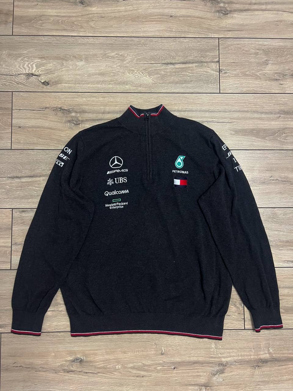 Formula 1 × Mercedes-Benz Mercedes AMG Petronas Racing F1 Jacket 1/4 Zip XL pullover Size US XL / EU 56 / 4 - 3 Thumbnail