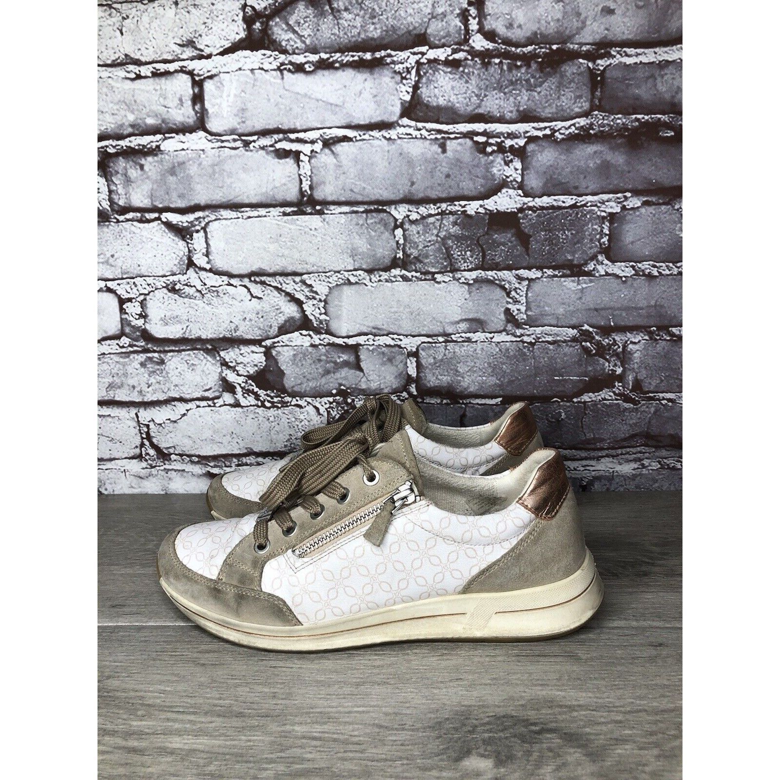 Other Ara Osaka White Leather Grey Suede Lace Up Sand Sneakers Wom Size US 7.5 / IT 37.5 - 12 Thumbnail