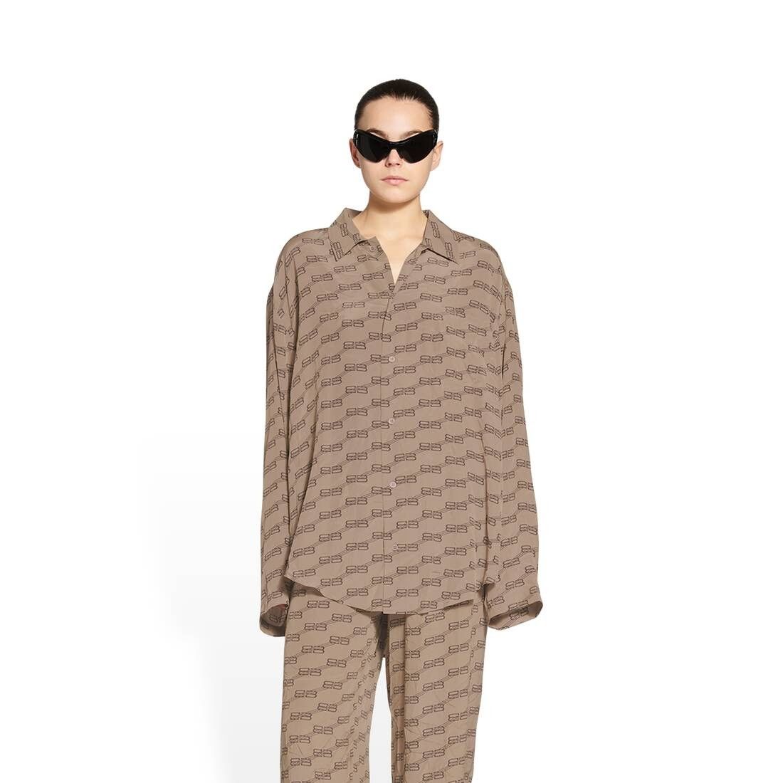 Balenciaga o1mt1gz0325 BB Monogram Minimal Shirt in Beige/Brown Size XS / US 0-2 / IT 36-38 - 6 Thumbnail