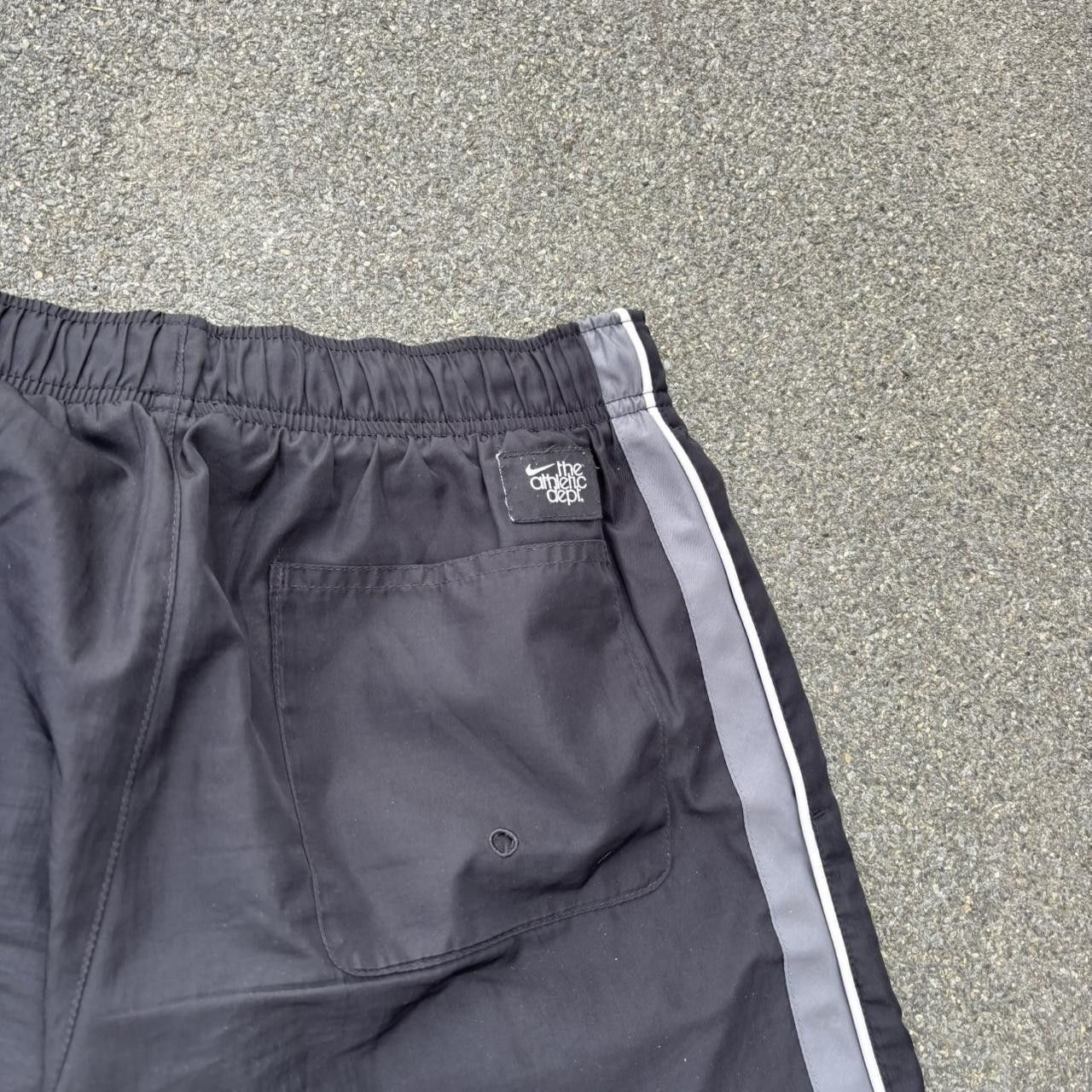 Japanese Brand × Nike × Vintage Vintage y2k 90s Nike athletic shorts Size US 30 / EU 46 - 6 Thumbnail
