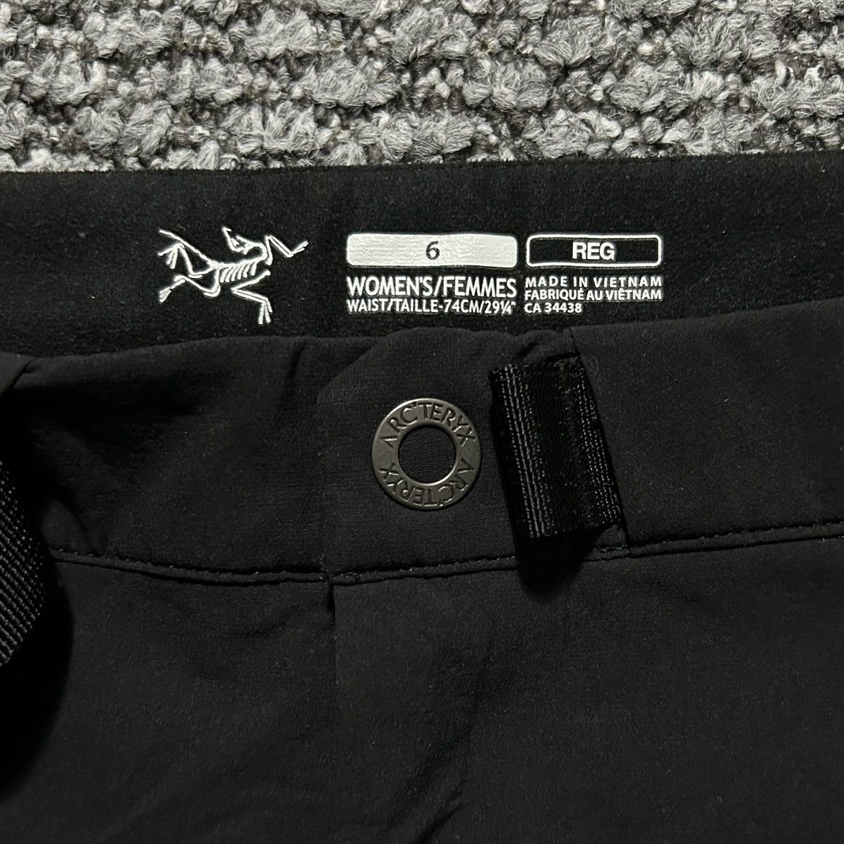 Arc'teryx Arc’teryx Women’s Cargo/Hiking Shorts Size 36" / US 14 / IT 50 - 6 Thumbnail