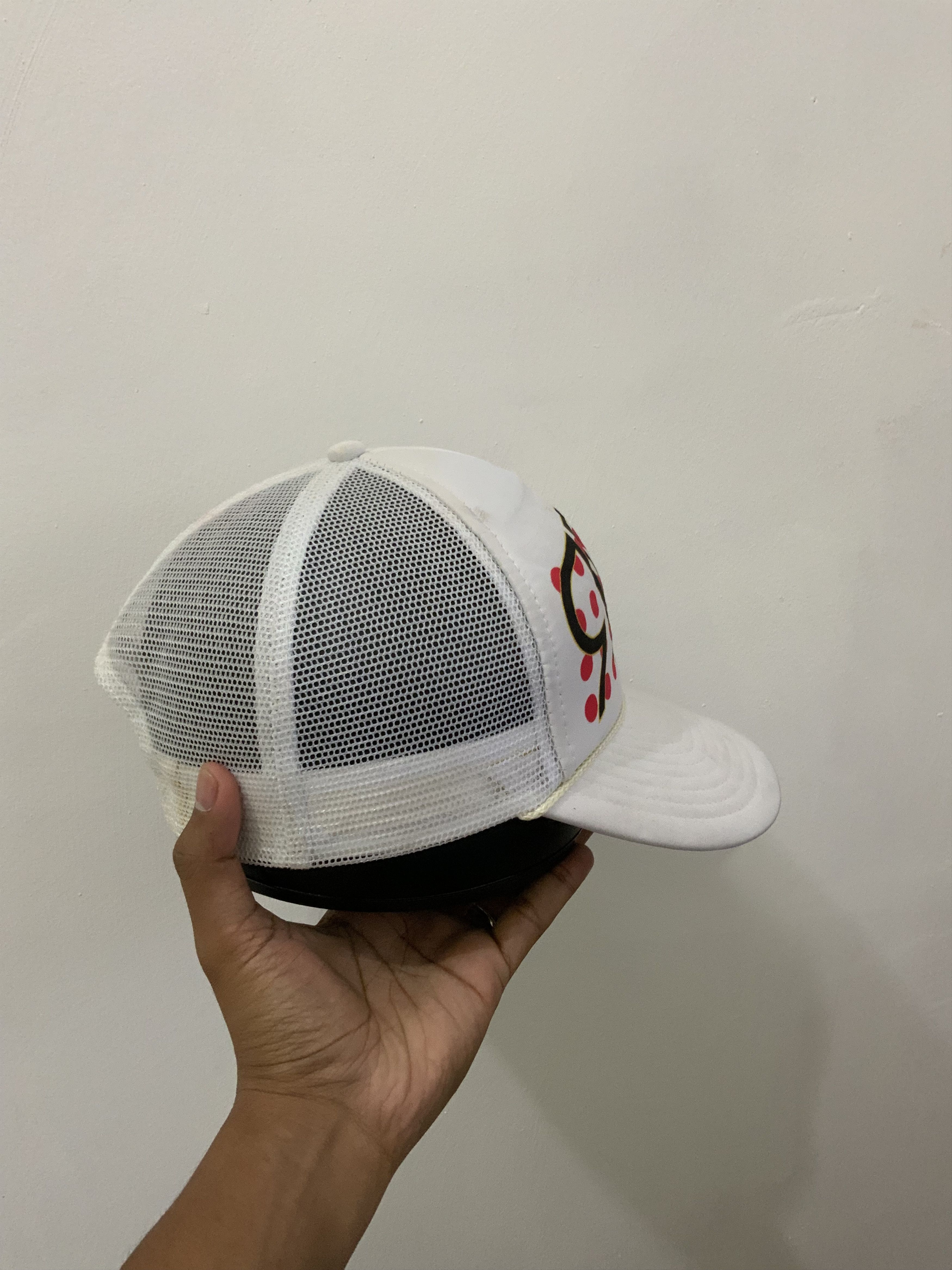 Rockstar Games Nissun White RockStar Drink Energy Trucker hat Size ONE SIZE - 6 Thumbnail